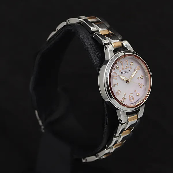 Working condition, excellent condition. Citizen Solar Wicca E031-R004581, pink d