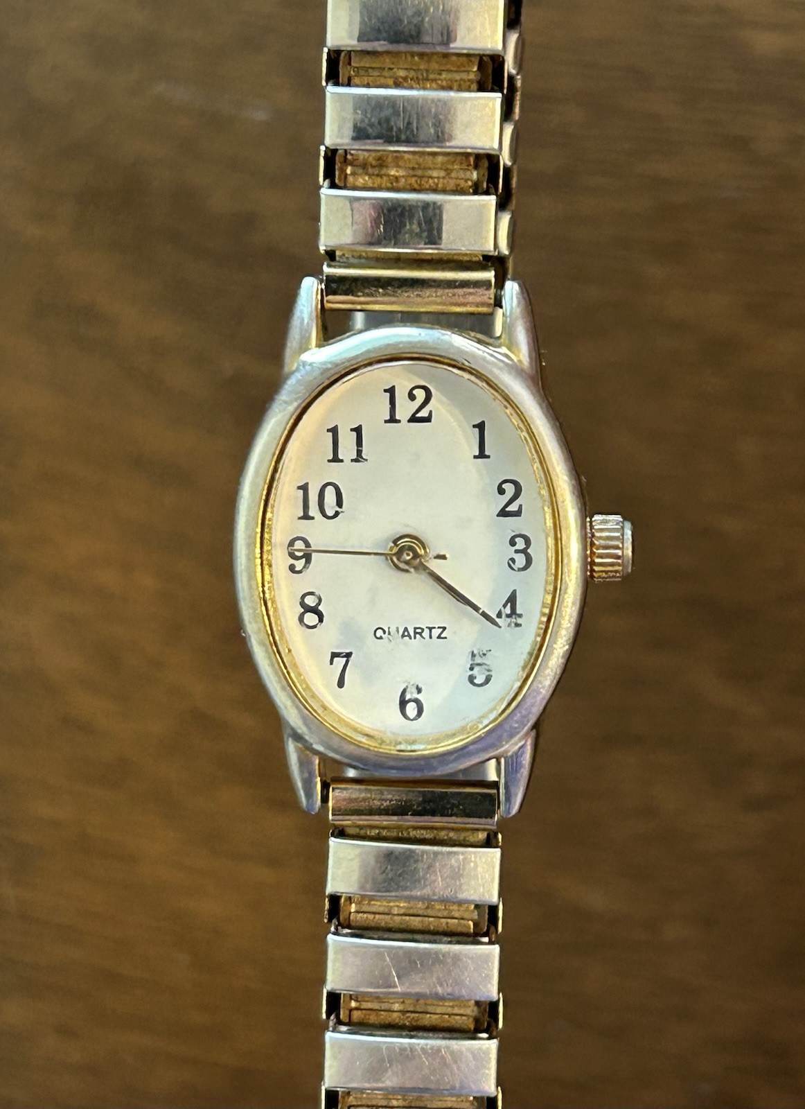 Japan Movement Women’s Quartz-Face Watch Stretch Stainless Steel Battery Powered