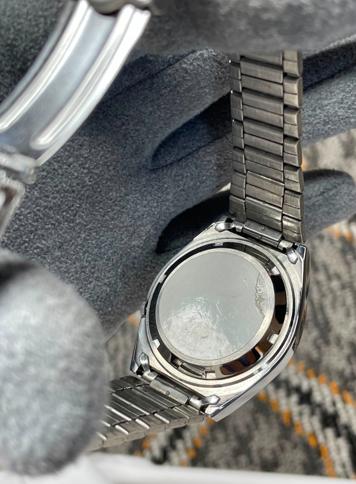 Rare Seiko 5 Automatic Purple Dail 7009 Stainless Steel Wristwatch Men’s Japan