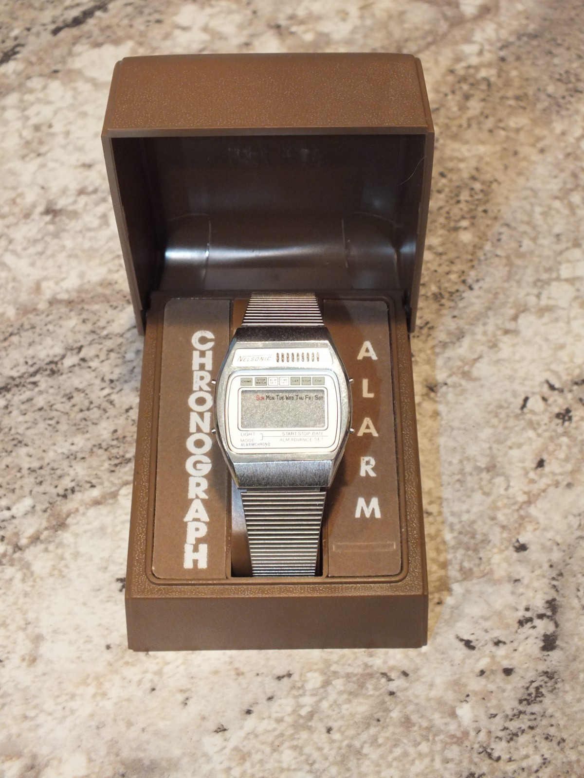 Vintage Nelsonic Alarm Chrono Mens Watch 25mm Digital Silver