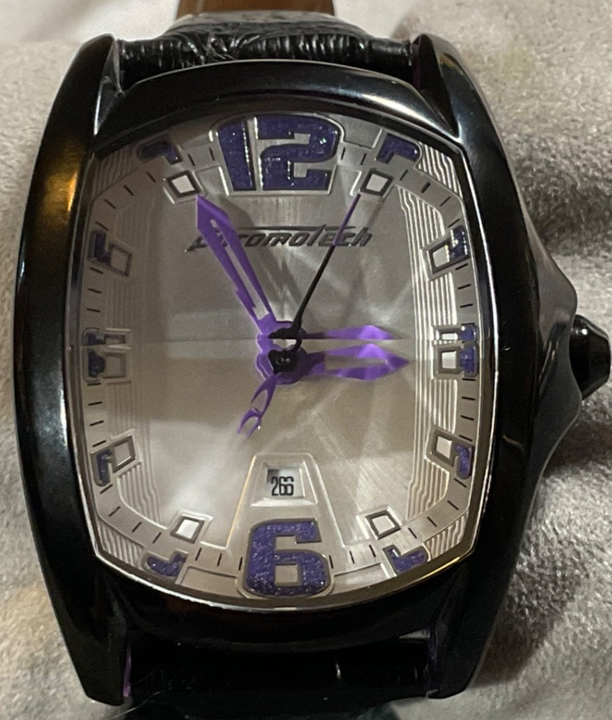 ChronoTech PRISMA WOMENS WATCH 34mm Date Leather 7107L NEW BATTERY Subtle Glitz!