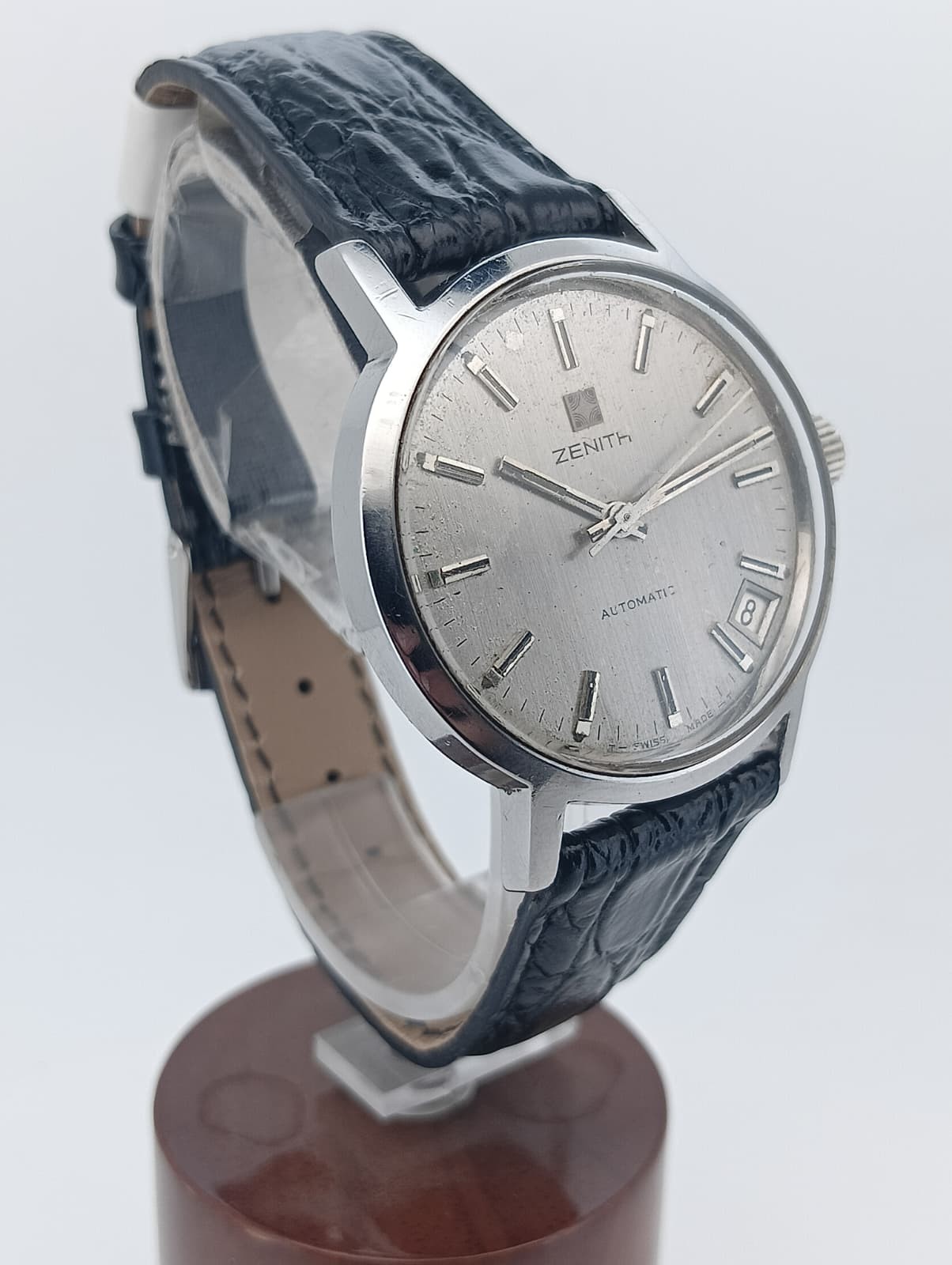 Zenith Surf Cal.2572