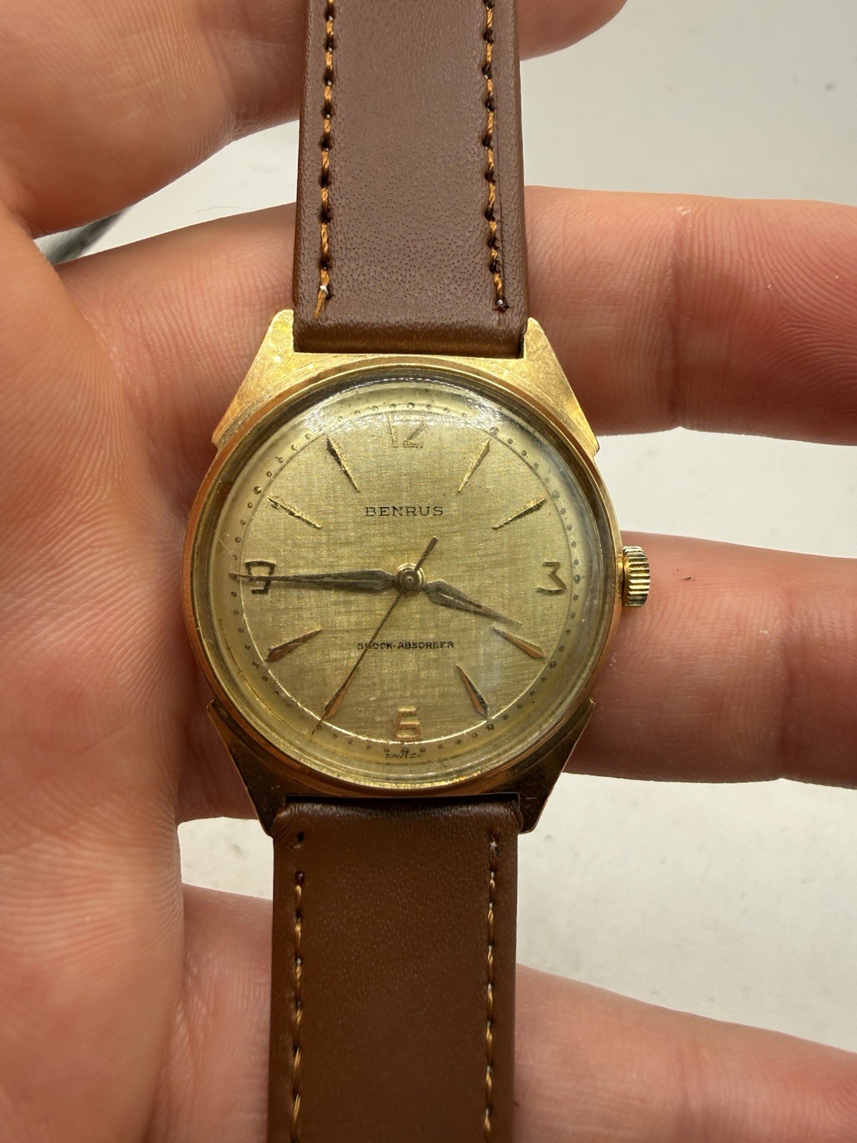 VINTAGE Benrus Shock Absorber Gold Linen Dial Mens Manual Wind Watch Swiss RUNS