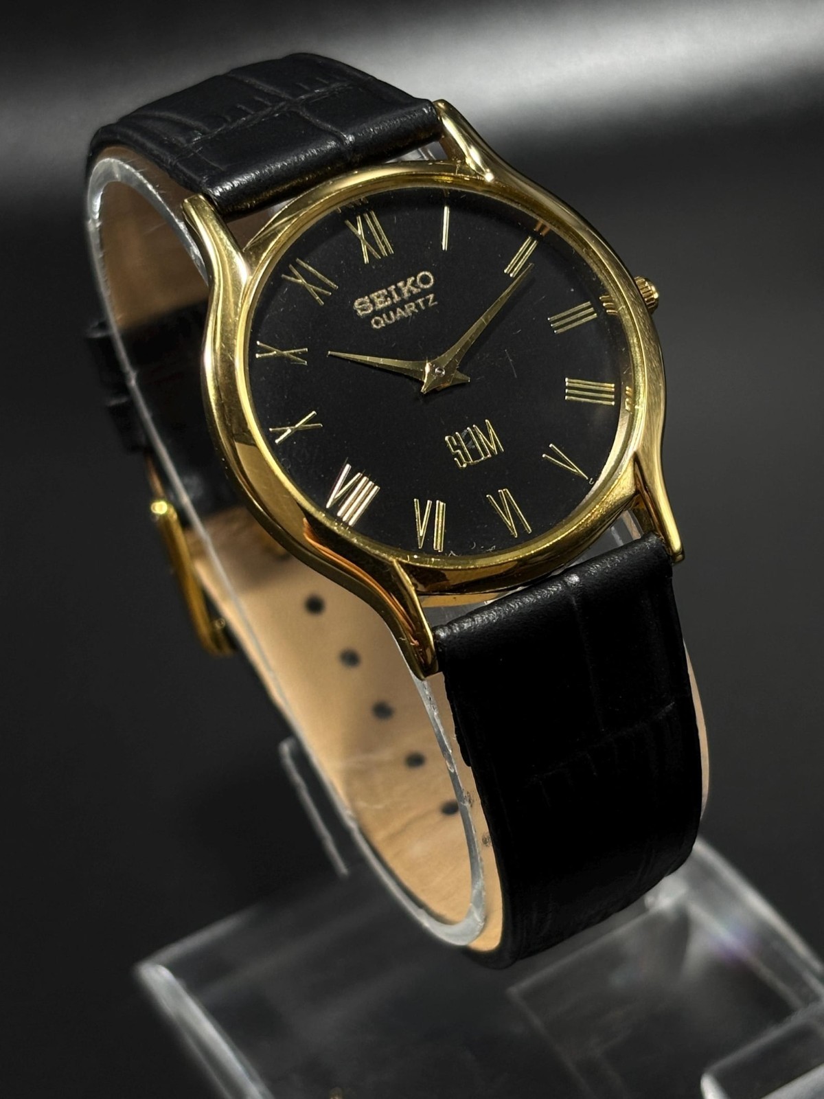 Vintage Seiko Slim Men’s Wrist watch-Golden Plated -Black Dial