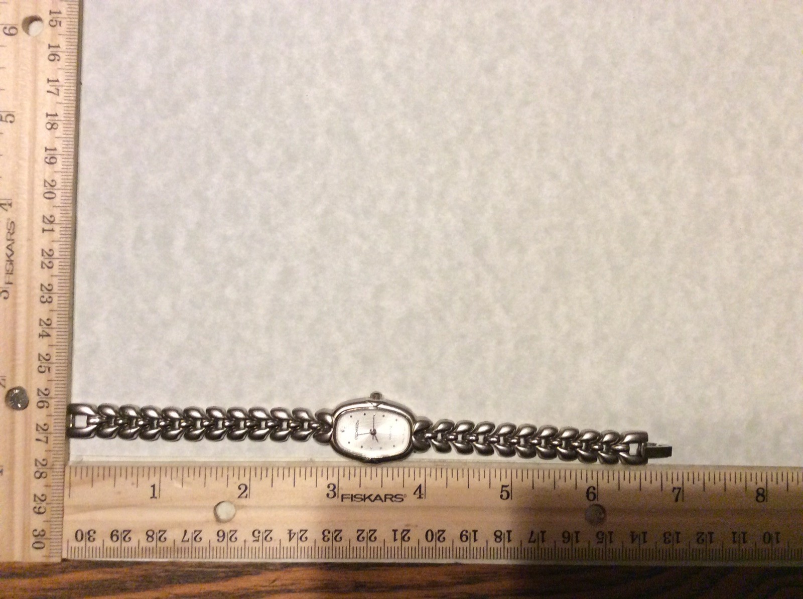 Capezio Silver Toned Link Bracelet Quartz Watch New Battery Works