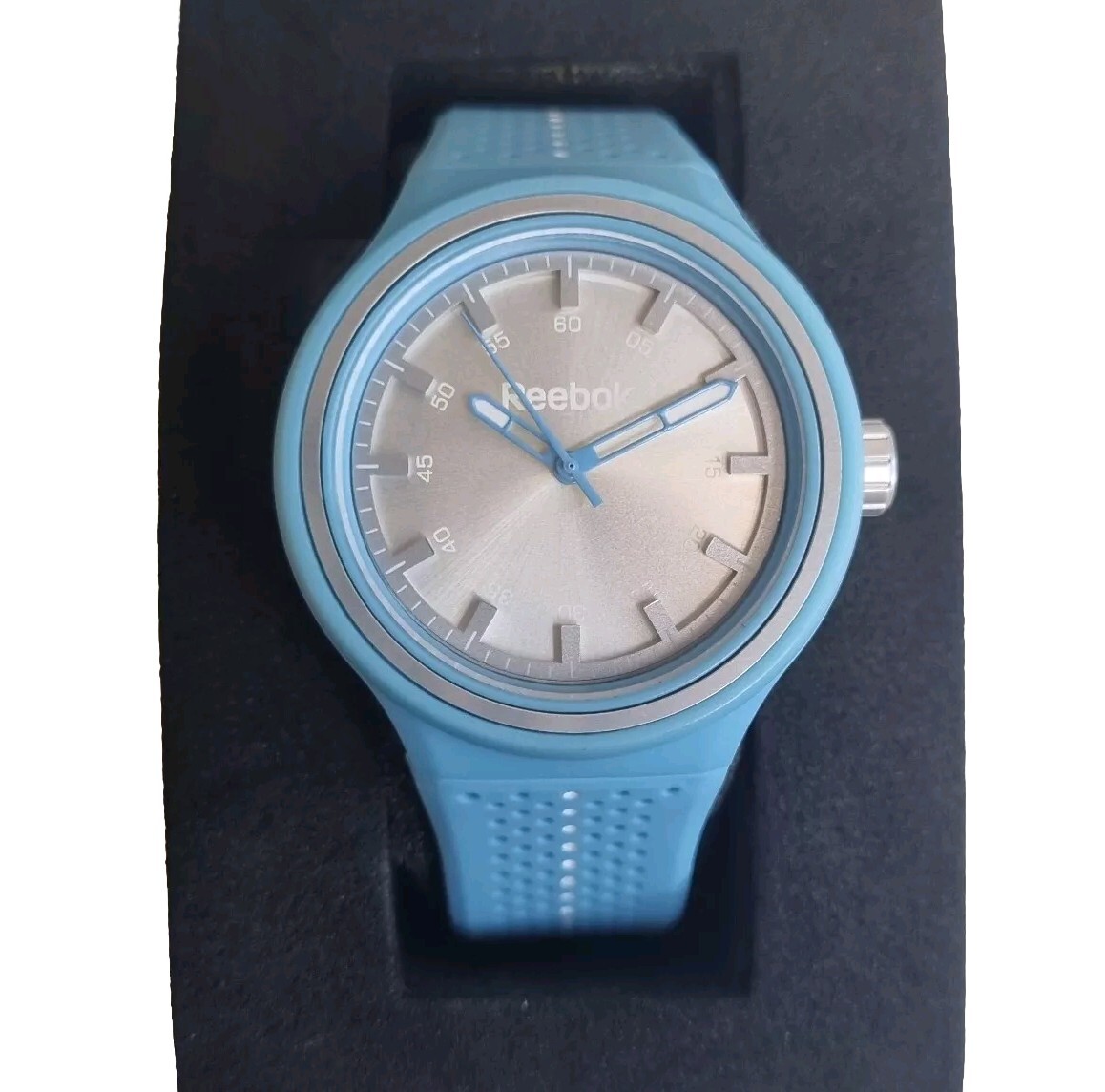 Reebok Blue & Silver Silicone Womens Wrist Watch RF-MES-L2-PKIK-1W New Old Stock