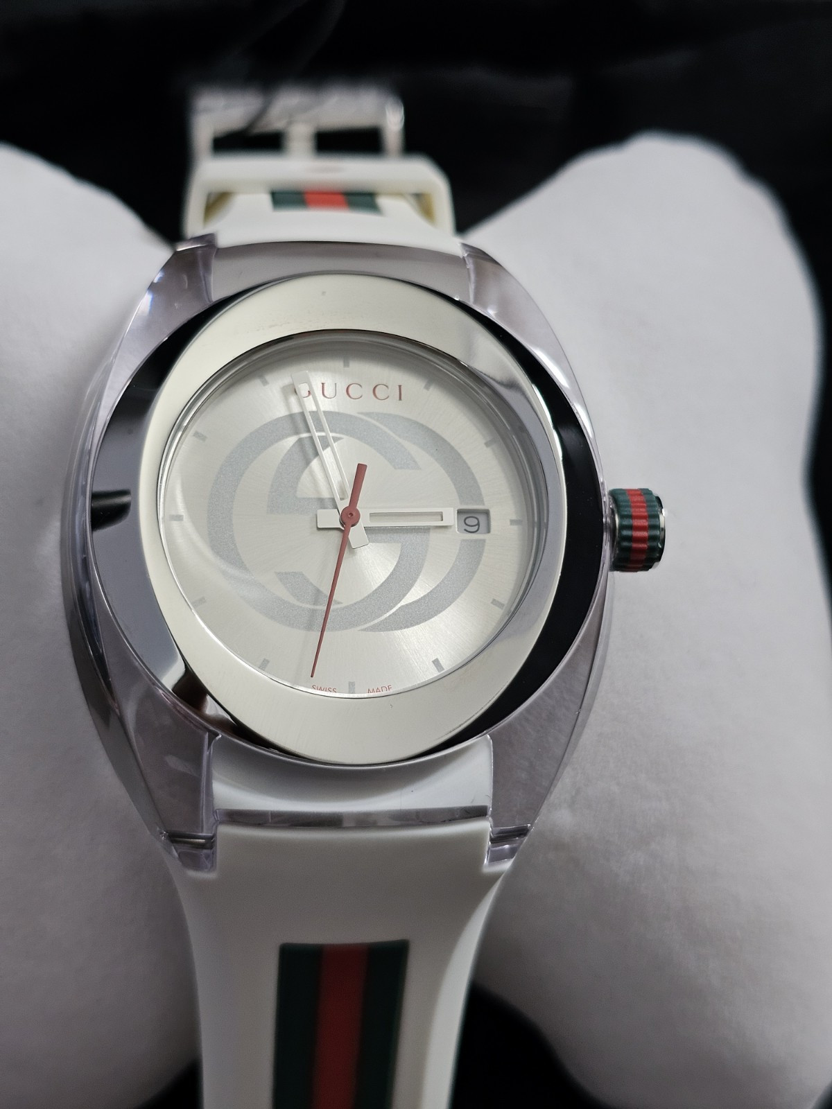 Silver Gucci YA137102A Sync Quartz Men’s Watch + Free Shipping