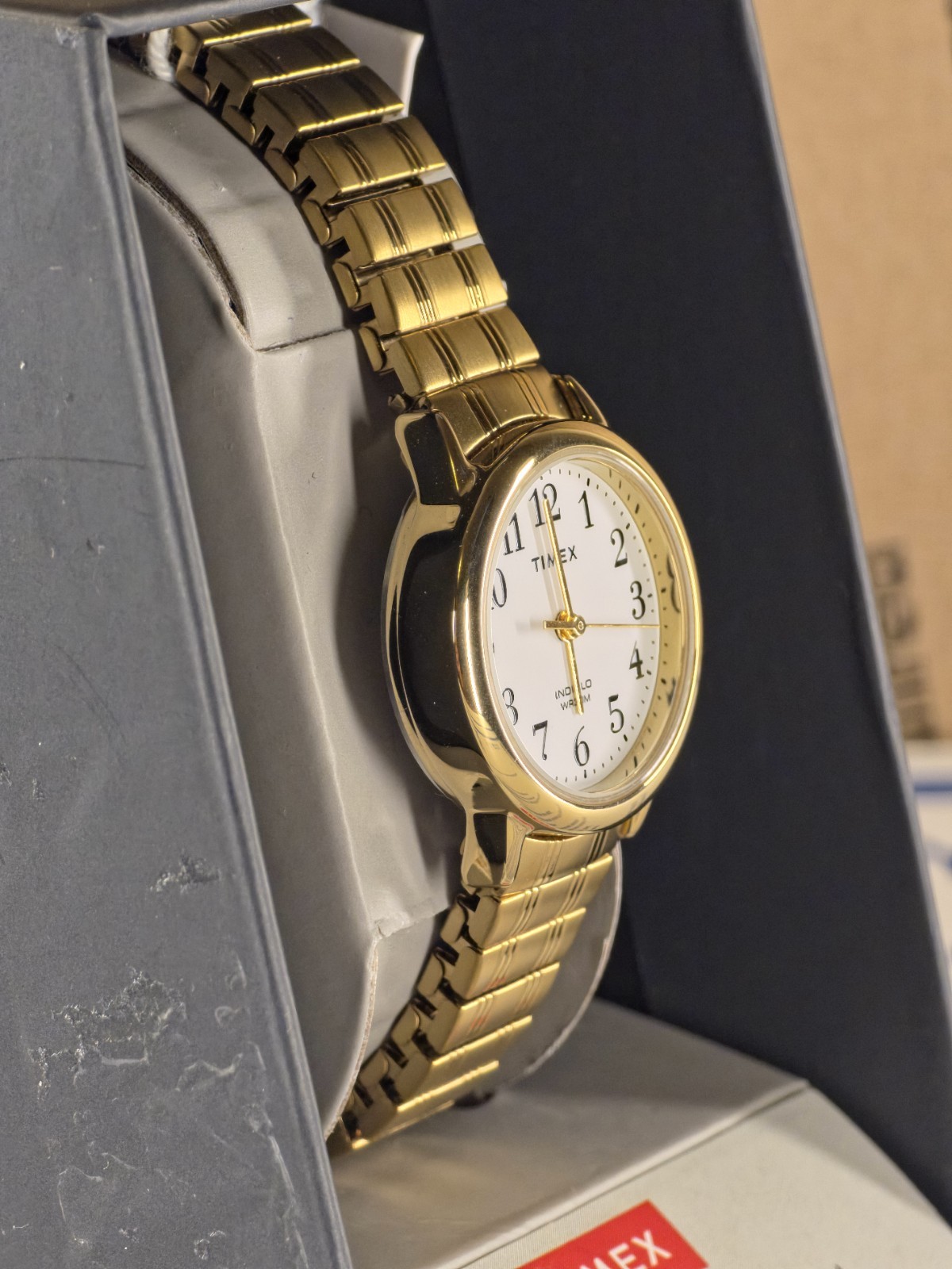 Timex Easy Reader 25mm Stainless Steel Expansion Band Watch ~ TW2W52400 +Indiglo