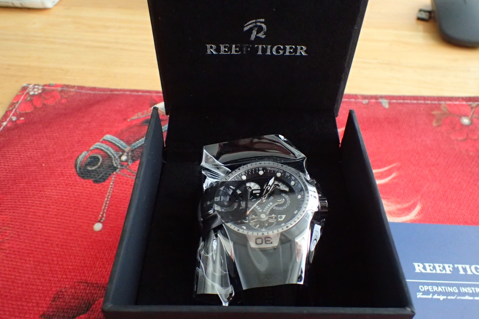 Reef Tiger Aurora Hexagon Automatic Watch RGA3503 Calendar Diving Rubber Band