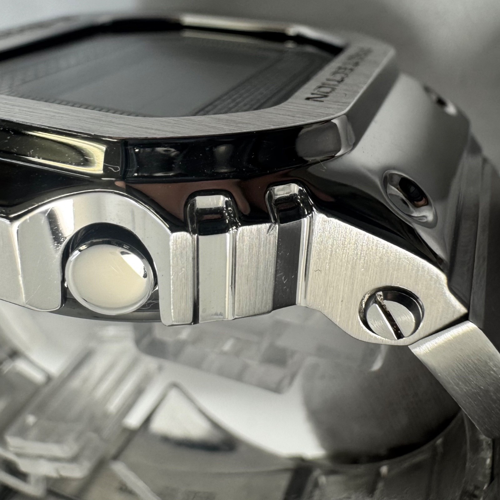 Casio G-SHOCK GMW-B5000D-1JF Bluetooth Radio Controlled Solar 20ATM Digital