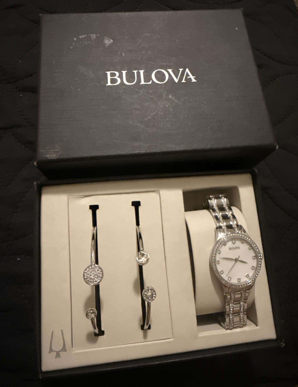 Bulova Women’s Crystal Watch Gift Set 96X149 Mother of Pearl Dial New in Box