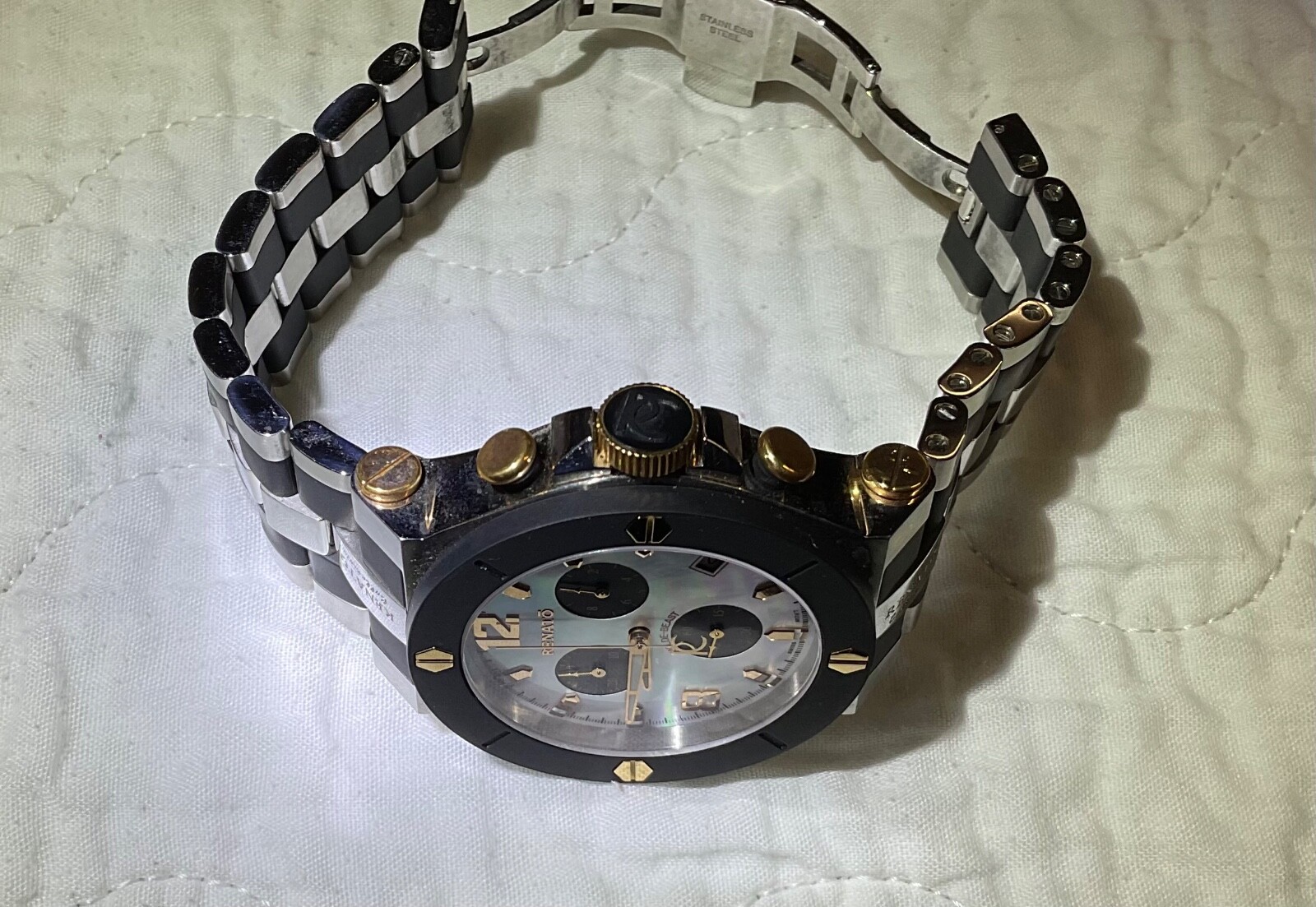 Renato Wildebeast Rubber Integration White MOP Dial