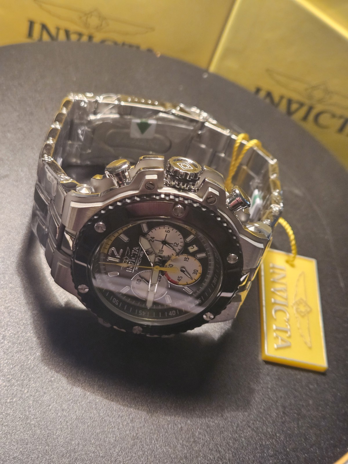 Incredible Invicta Racing Pitwall Men’s Watch! 55mm, Brand New In Box!