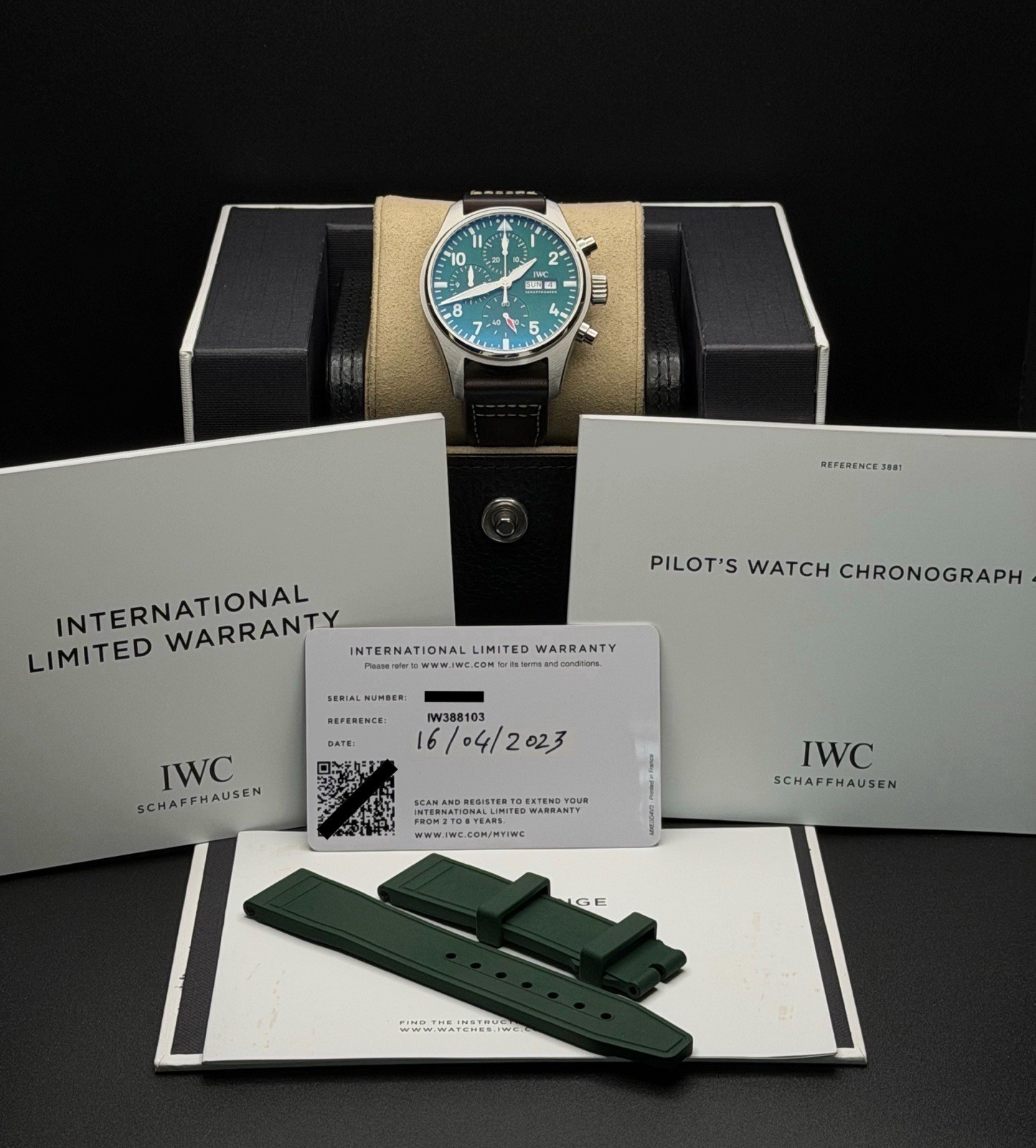 IWC Pilot Chrono Green Dial 41mm Ref. IW388103 Full Set + Extra OEM Strap