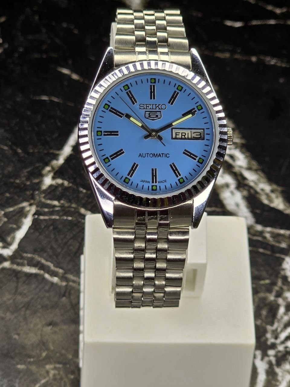 Automatic Seiko Refurbished Blue Dial Day / Date Men’s Wrist Watch Free Shippi