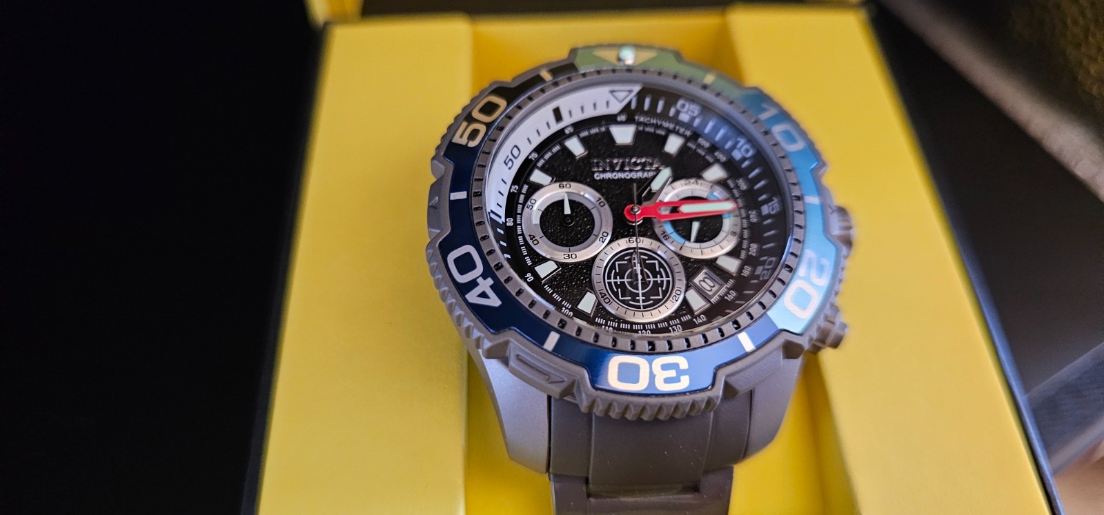 49493 – Invicta TI-22 Commandor Watch – 48mm, Titanium Navy & Sky Blue Bezel