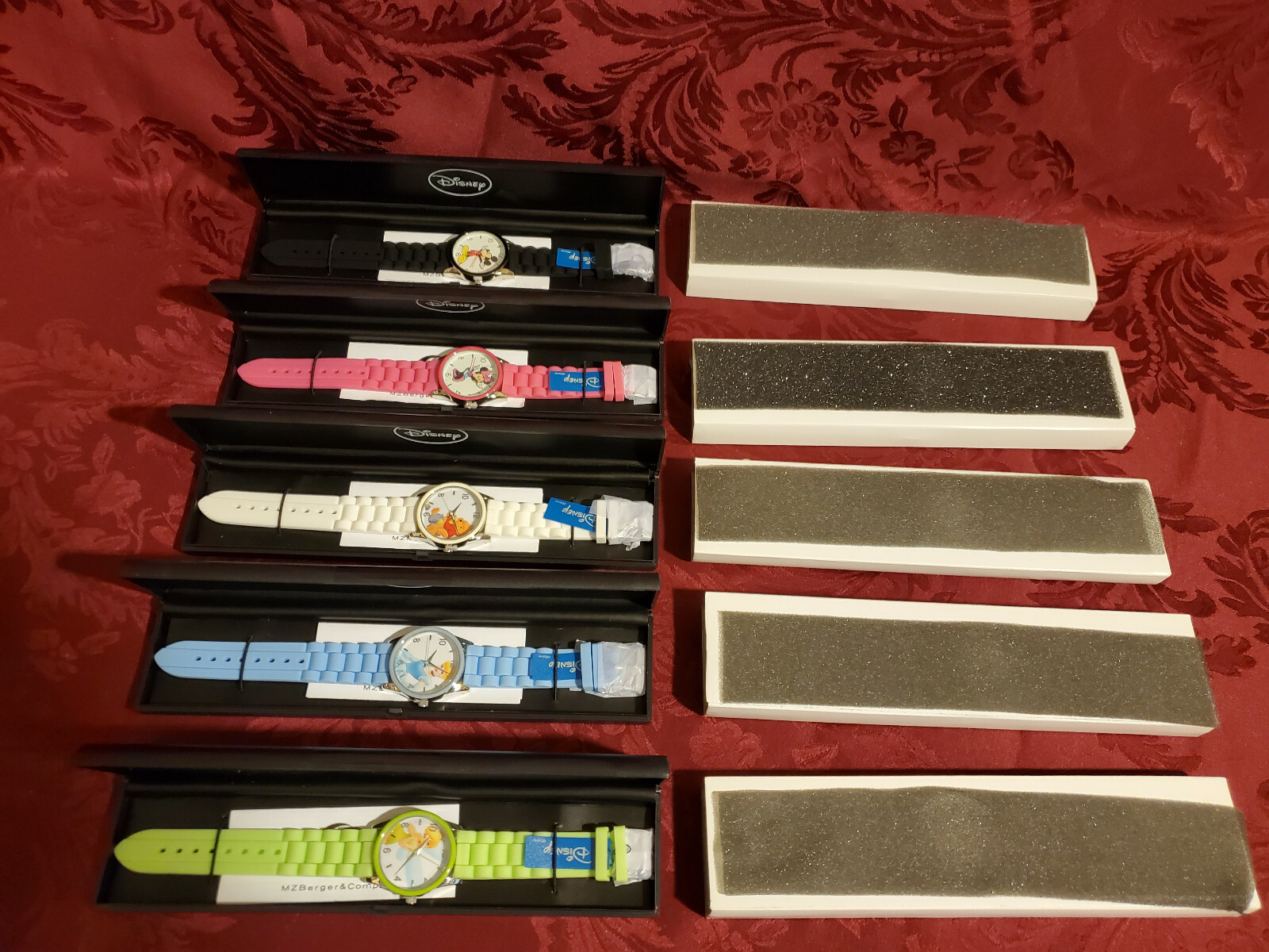 ONE Disney Silicone Strap Wrist-Watch in Individual Box *YOU CHOOSE CHARACTER *