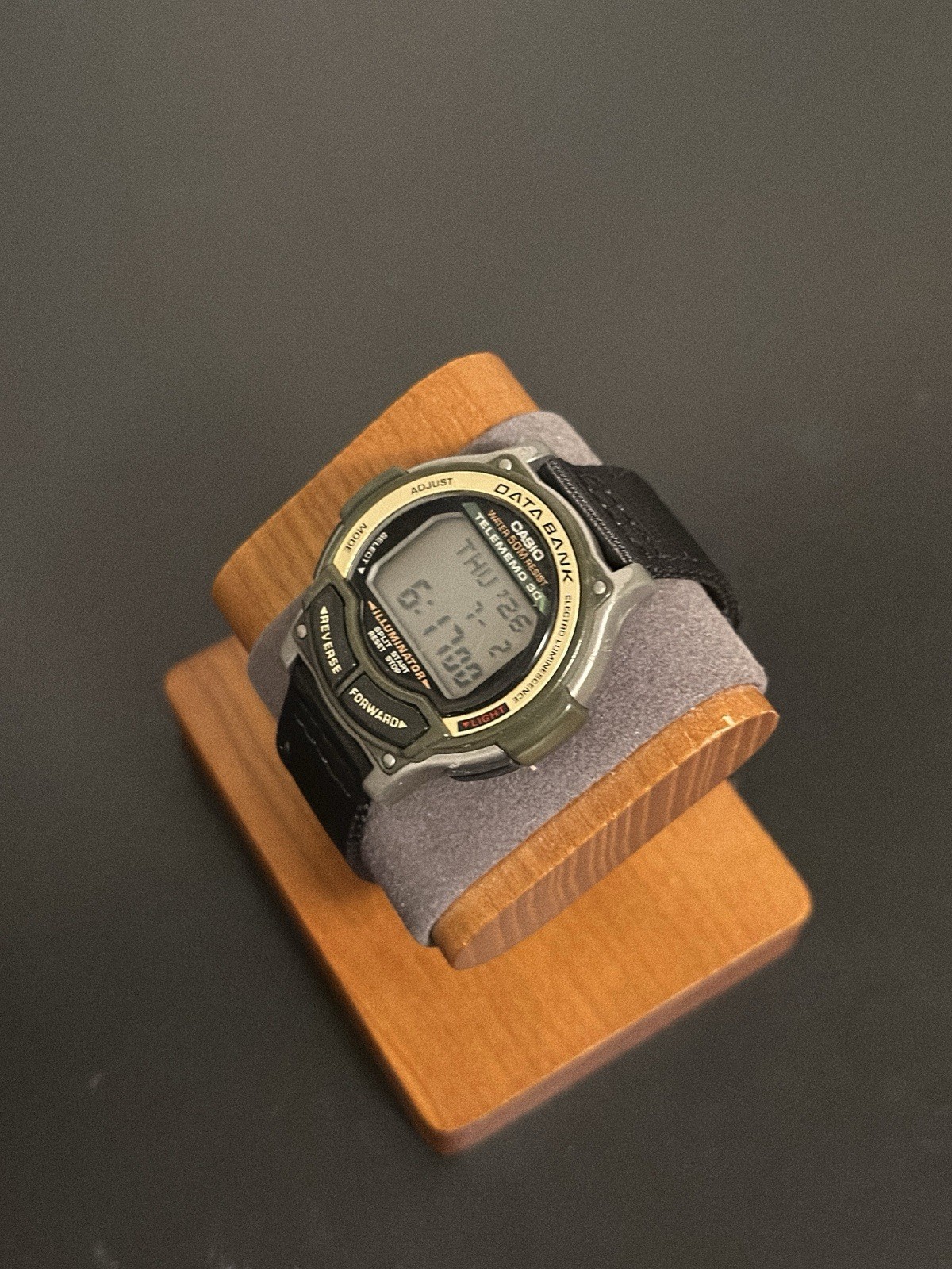 Casio Telememo 30 Illuminator DB-34H Data Bank 1600 Digital Vintage Watch 1990s