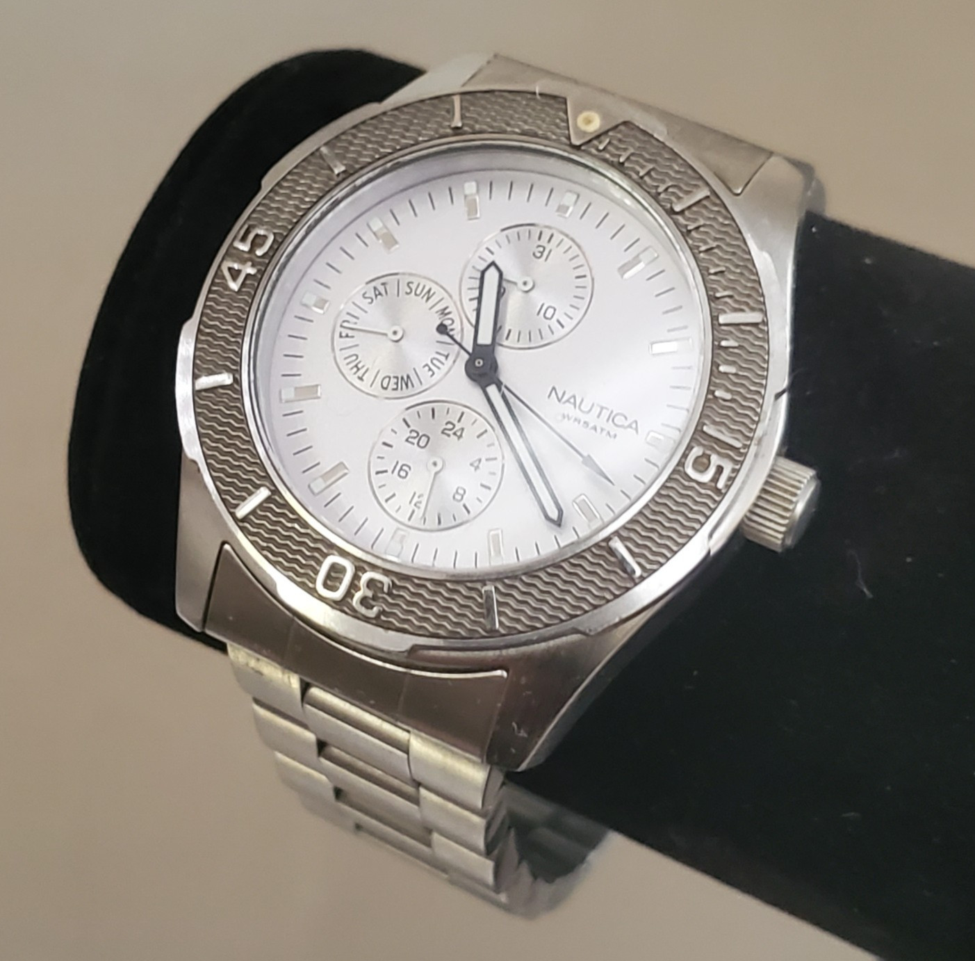 NAUTICA Chronograph Watch Men’s Analog Rotating Bezel Water Resist 7.5 in 42 mm