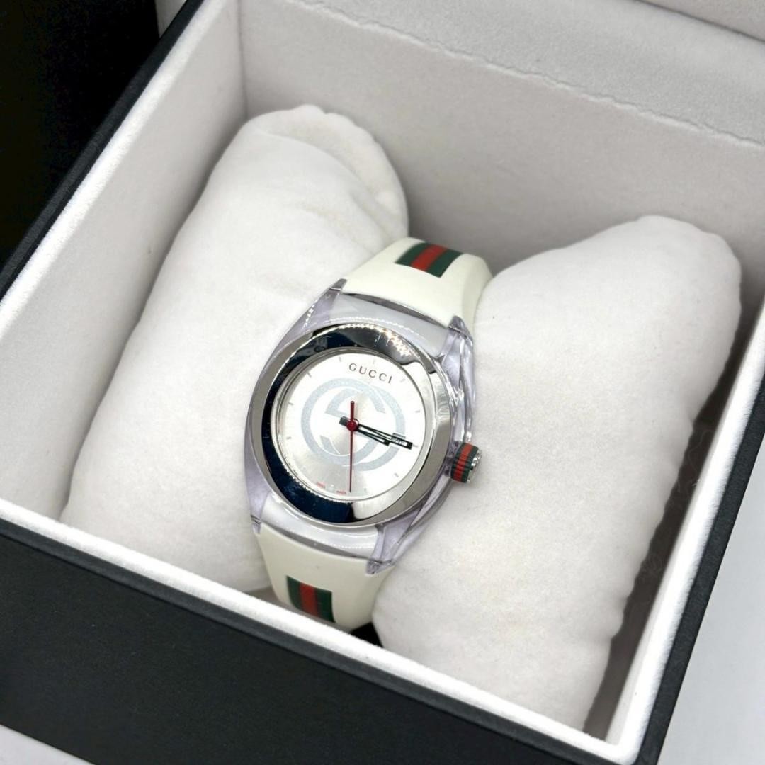 Gucci Interlocking Sherry Line Quartz Watch White Rubber Band From Japan