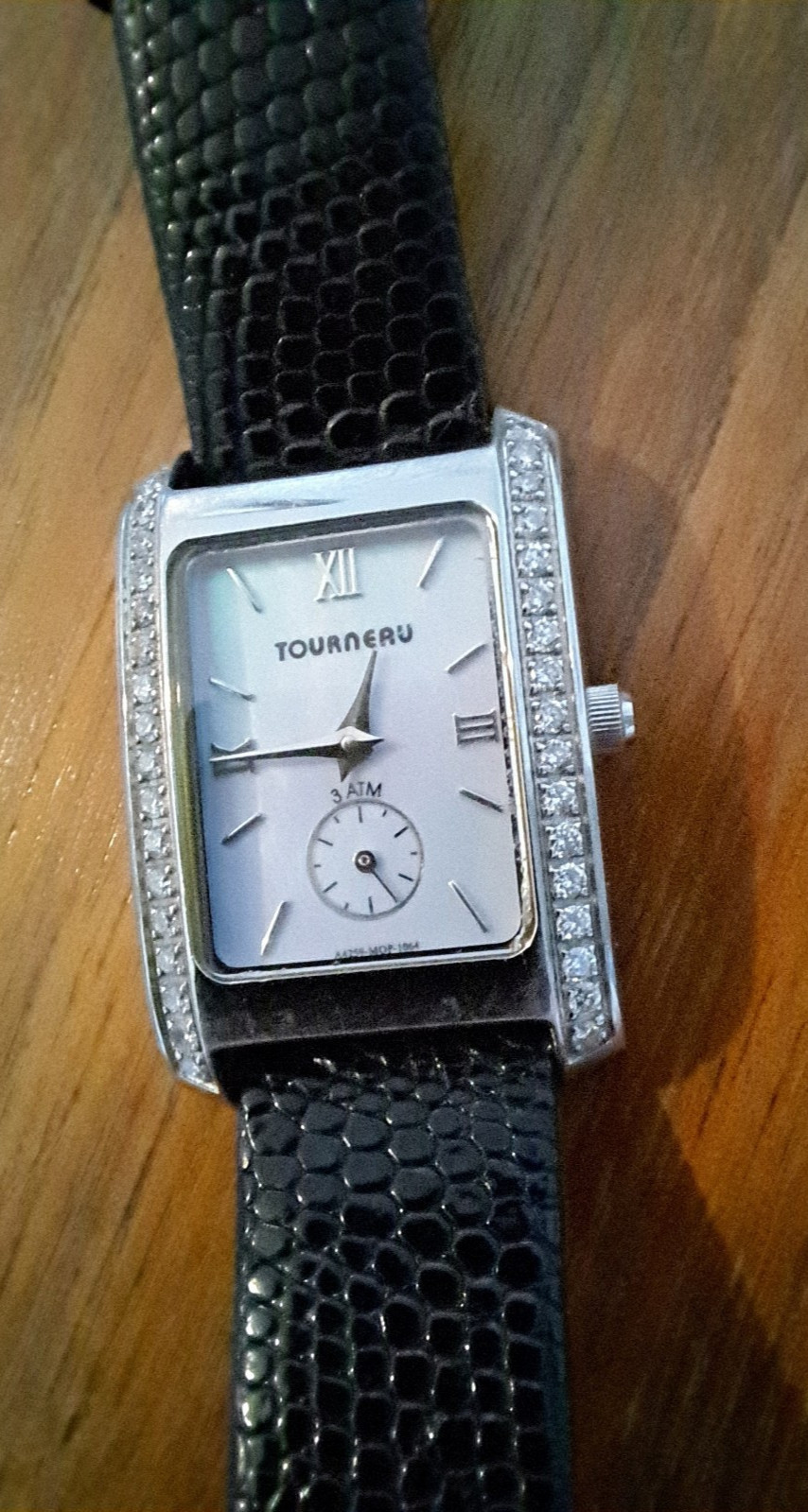 Tourneau Diamond MOP model 1064 Ladies Wrist Watch – New Battery June 2025