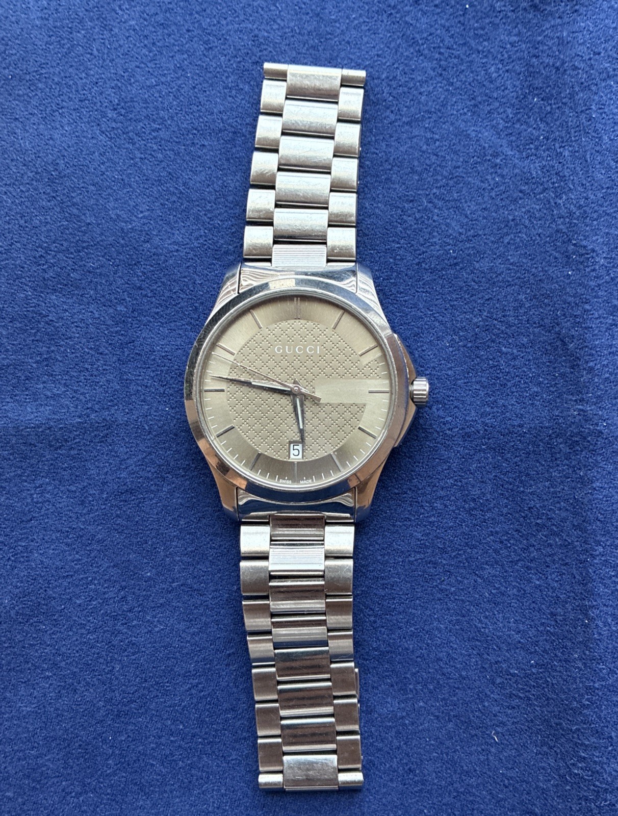 Gucci G-Timeless 126.4 Swiss Watch 38mm Brown Champagne Dial Steel Band YA126406