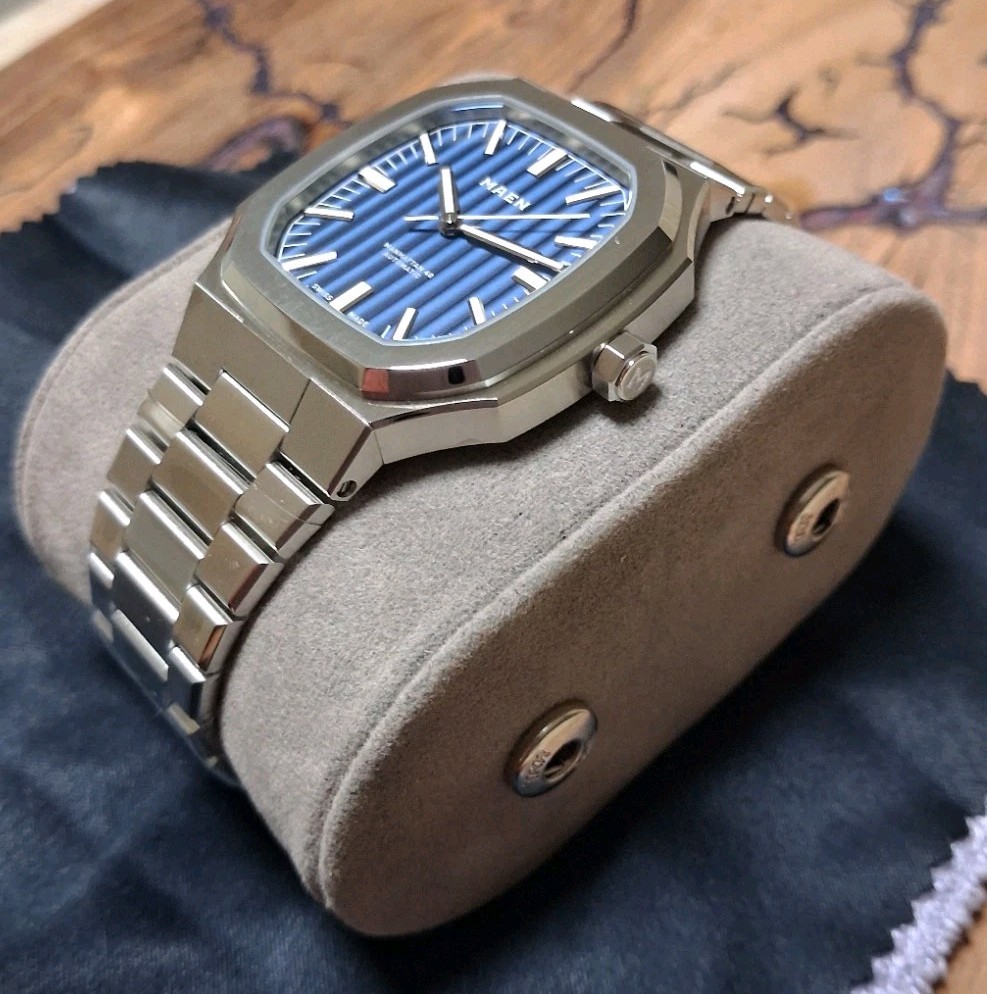 Maen Manhattan Automatic 40 , M3.1.2