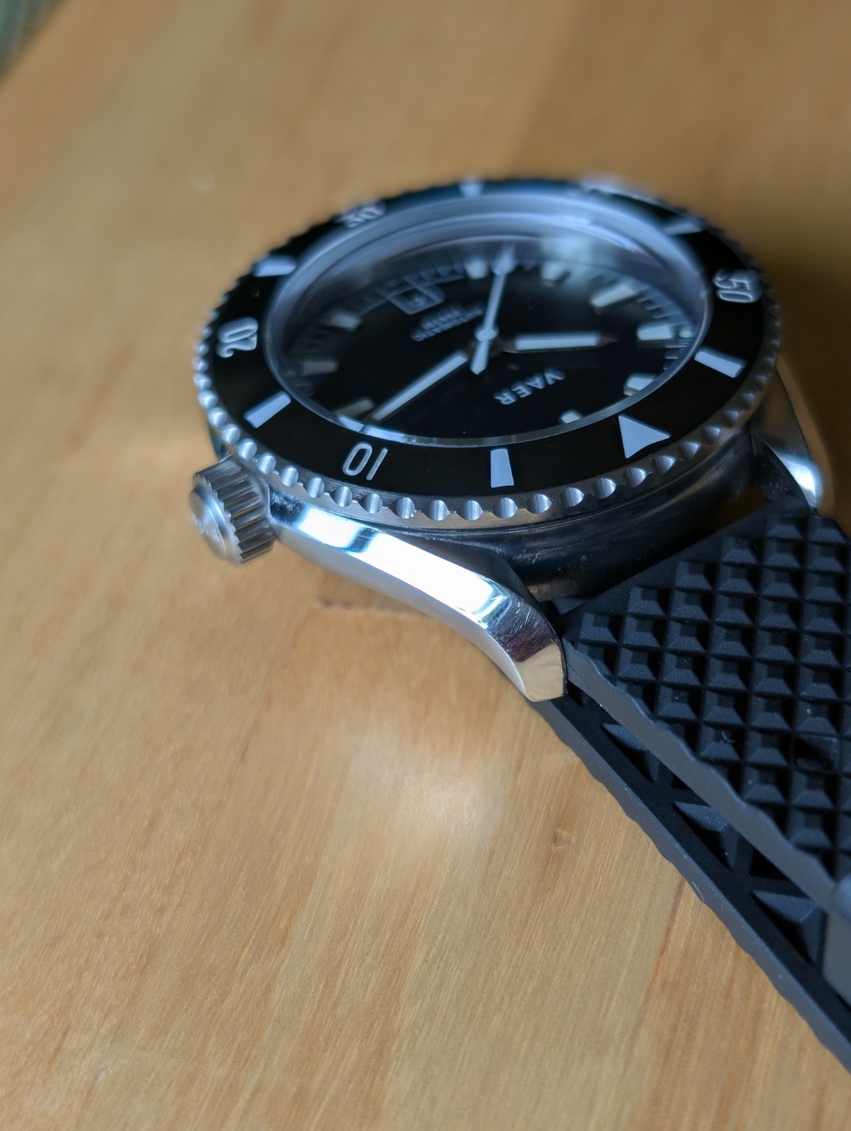 Vaer D5 Atlantic automatic diver