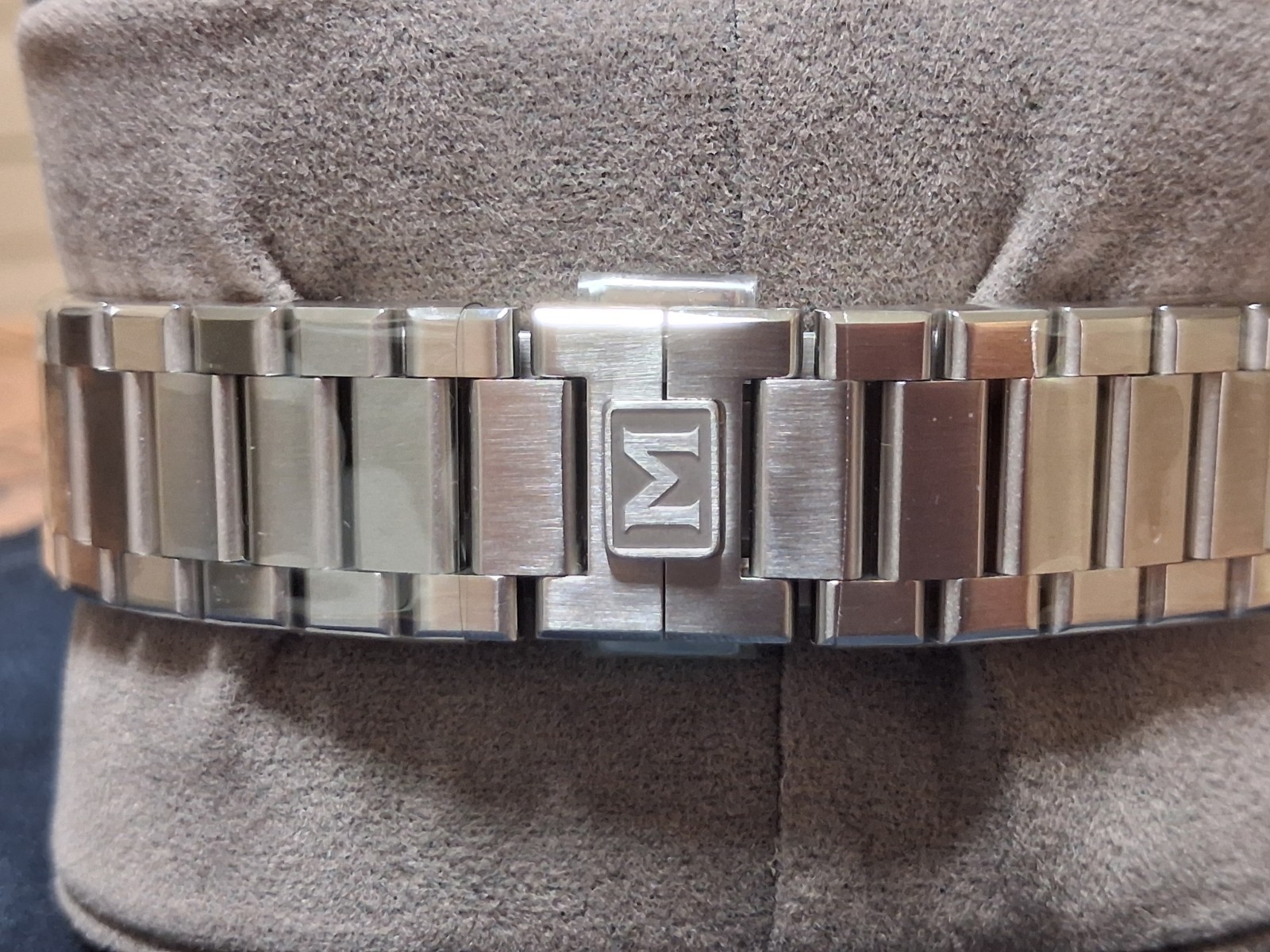 Maen Manhattan Automatic 40 , M3.1.2
