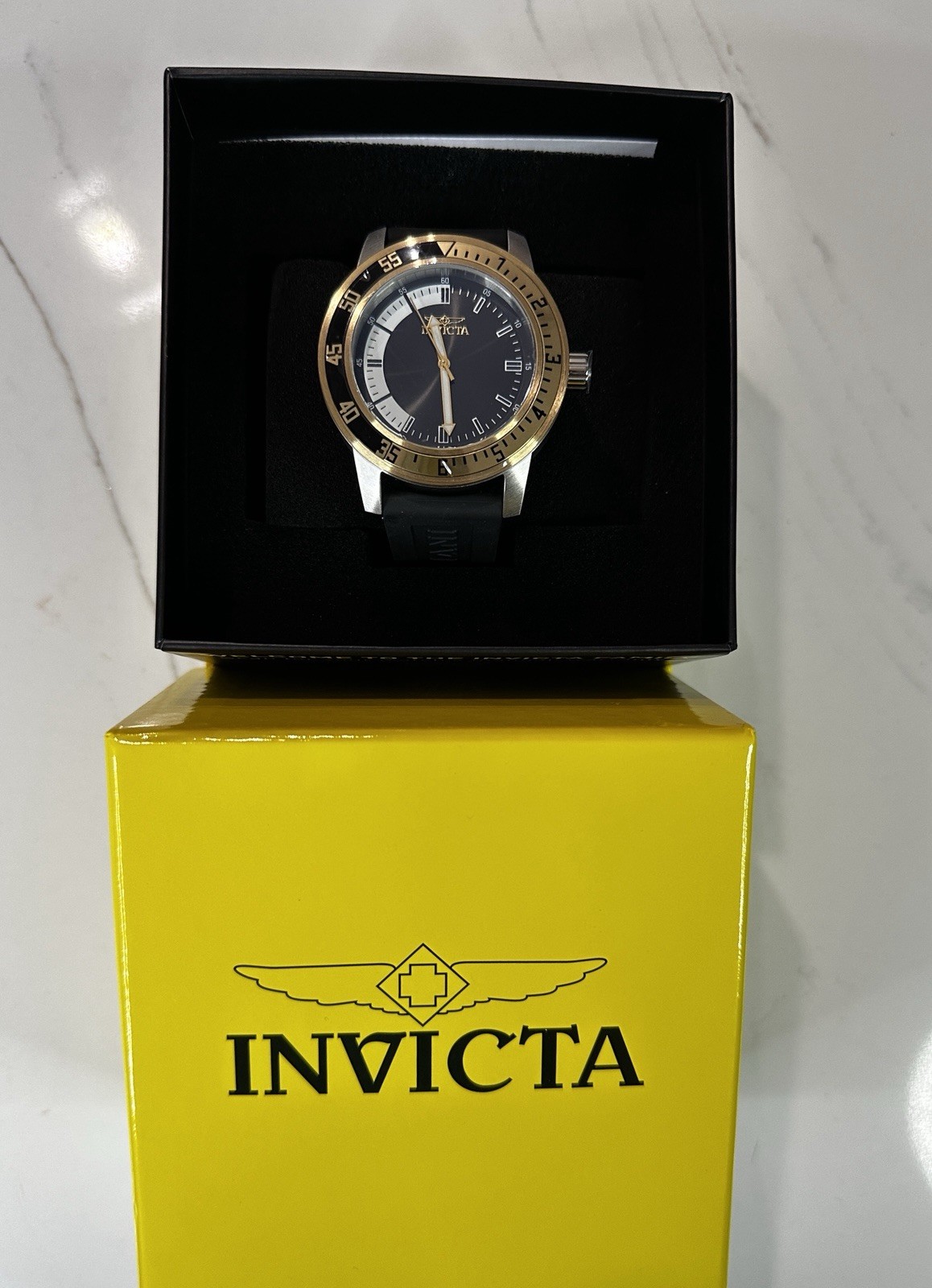 Invicta Speciality 45mm Stainless Steel Case Black Dial Silicone Strap Quartz…