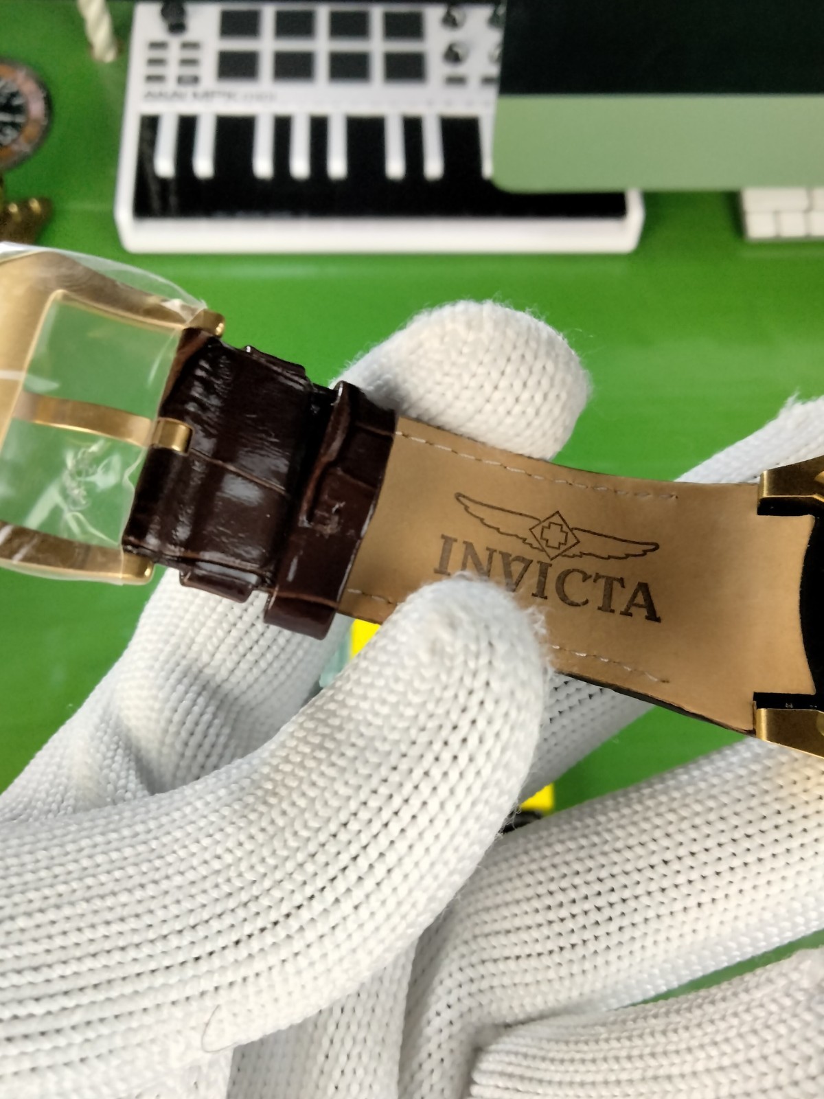 Invicta Lupah Men’s Multi-Function Watch Abalone Dial 46.8 mm, Gold, Brown 35193