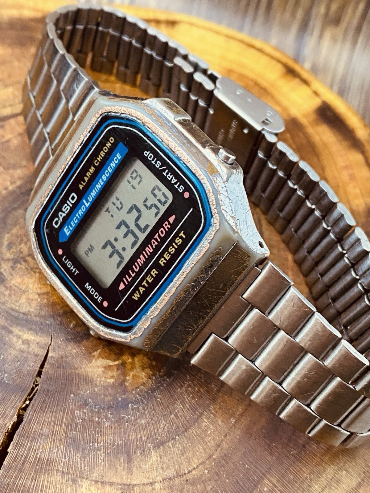 Casio A168 Illuminator Digital Watch Silver Electro Luminescence #8491