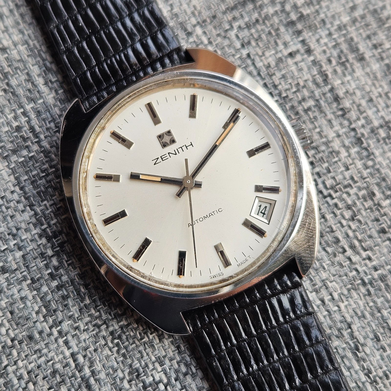 Vintage Zenith Automatic Date Ref. 01.1290.290 Swiss Men’s Watch Silver Dial