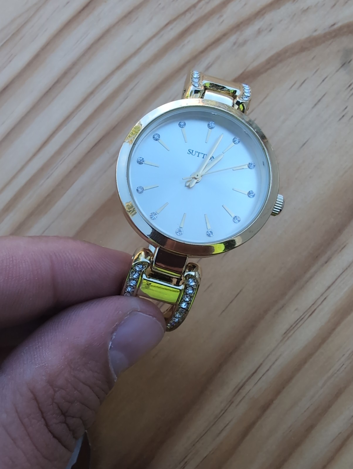 Sutton Watch Womens 32mm Pave Crystal Band Cuff Clamper Gold Tone New Battery