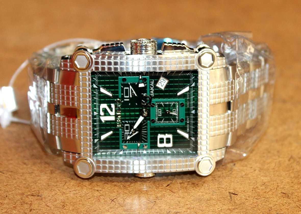 NWOT Renato Collezioni Jackal SS Men’s Green Dial Chronograph Watch [066WEI]
