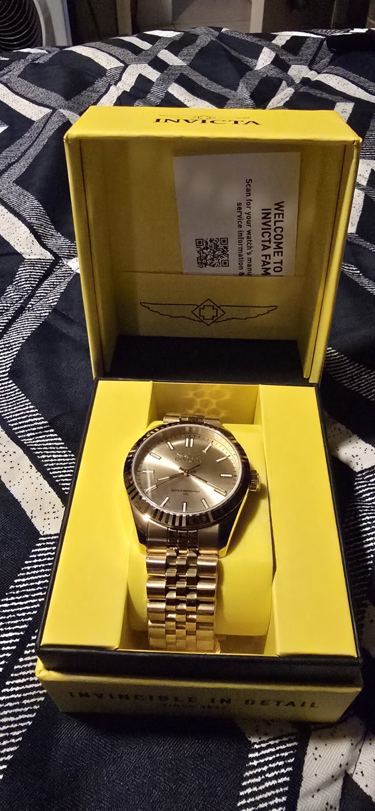 47491 – Invicta Specialty Oxford Men’s Watch – 43mm, Gold