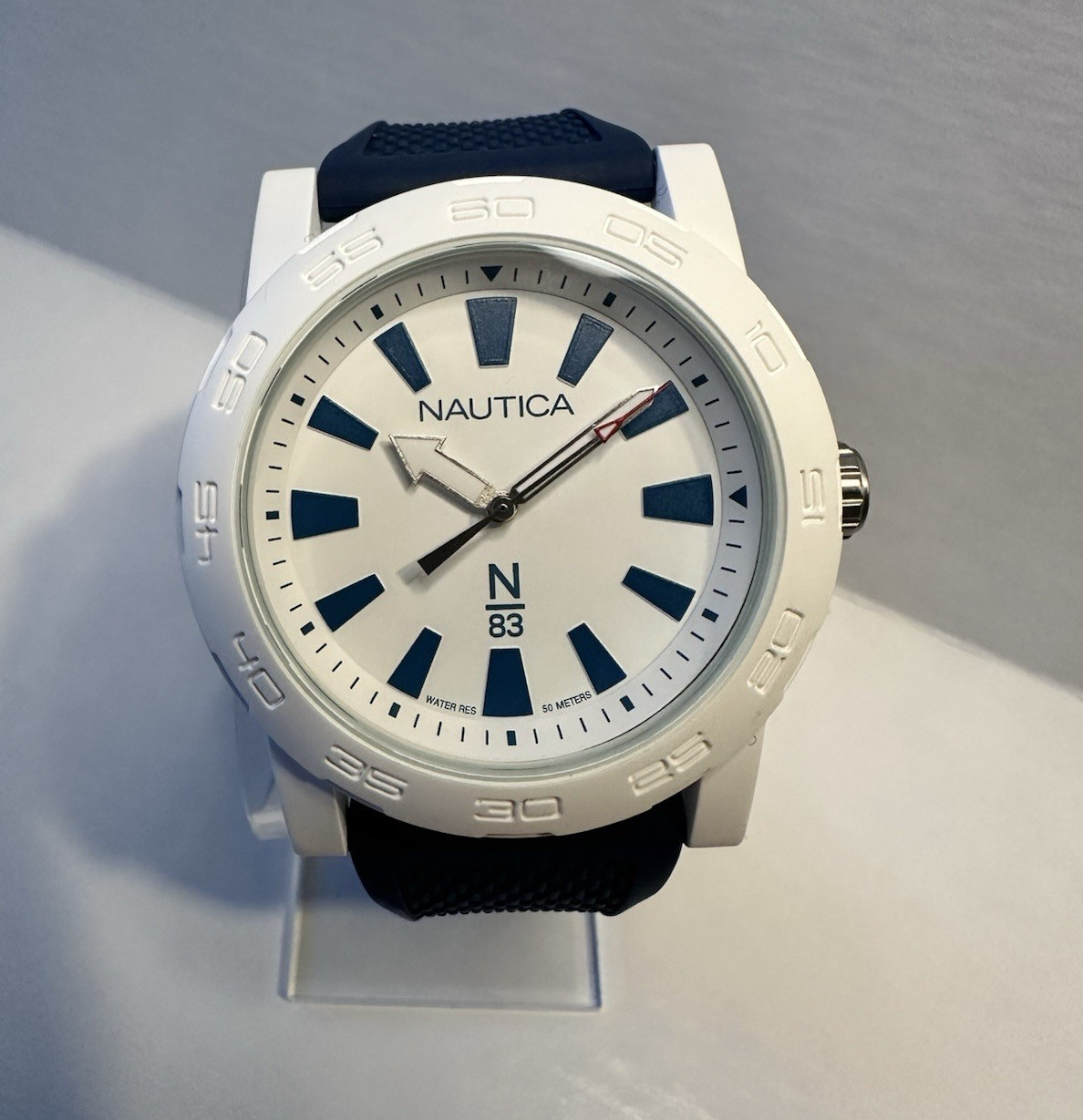 Nautica N83 Mens Quartz Analog Watch White/Blue Dial Blue Rubber Strap 50m