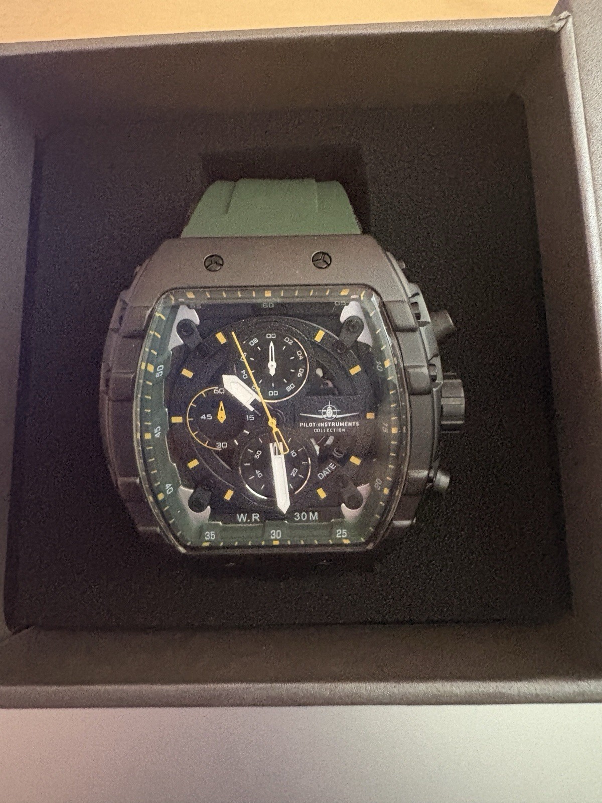 Pilot-Instruments Collection RB3001 Quartz Chronograph 30m Black/Green 50mm Box