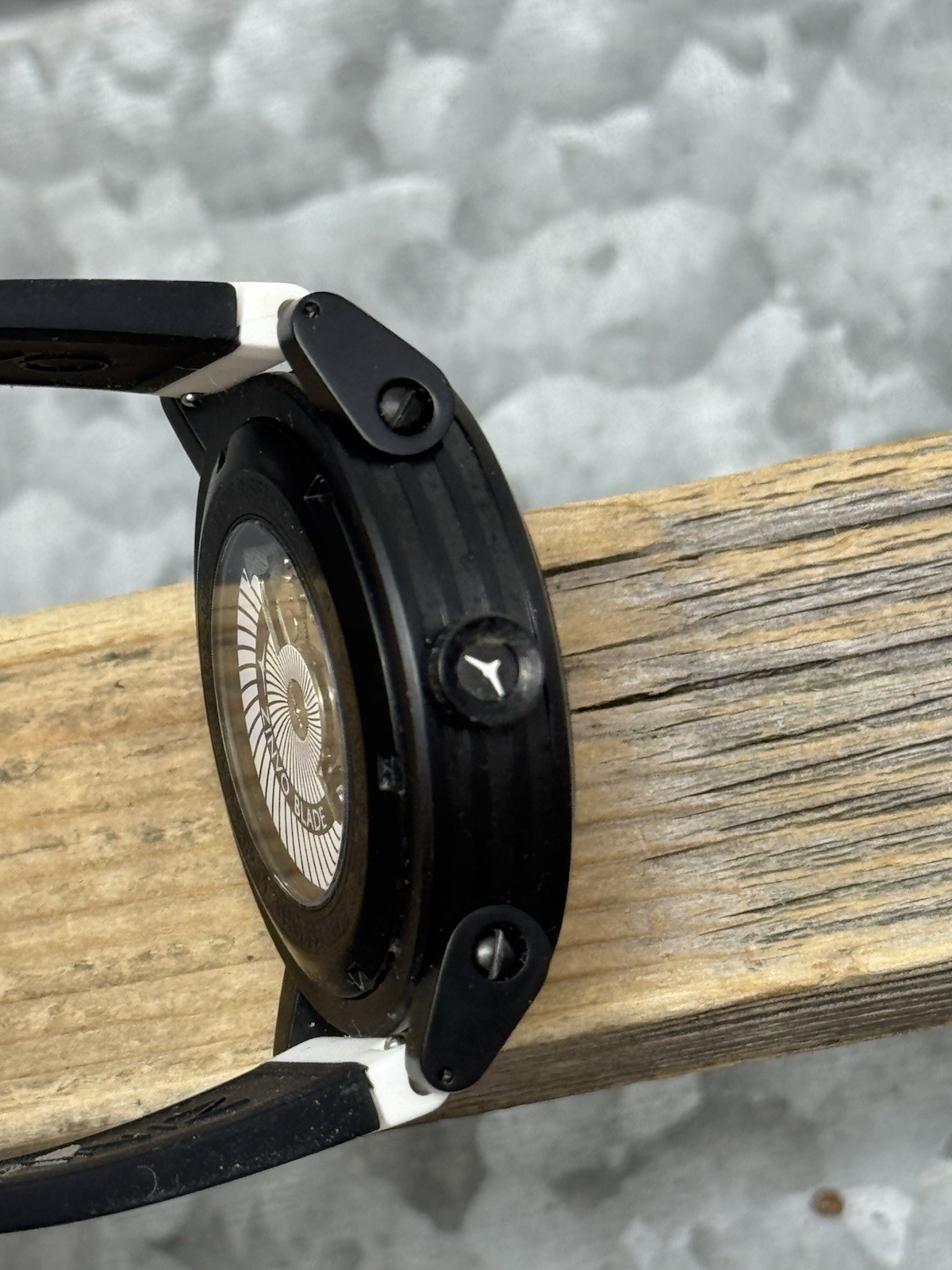 Zinvo Blade Automatic Watch with White, Black, and Blue Dial, Original Band