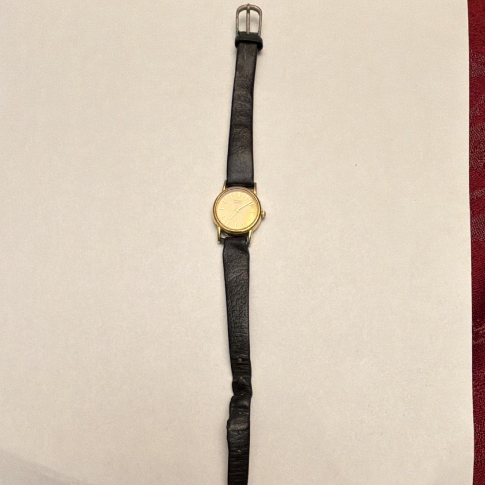 Seiko Quartz Dress Watch Gold Tone Gold Dial Black Leather Strap Needs Battery