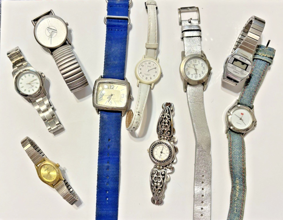 Lot Of Men Women’s Vintage Modern Wrist Watches Blue Silver Leather Fabric As is