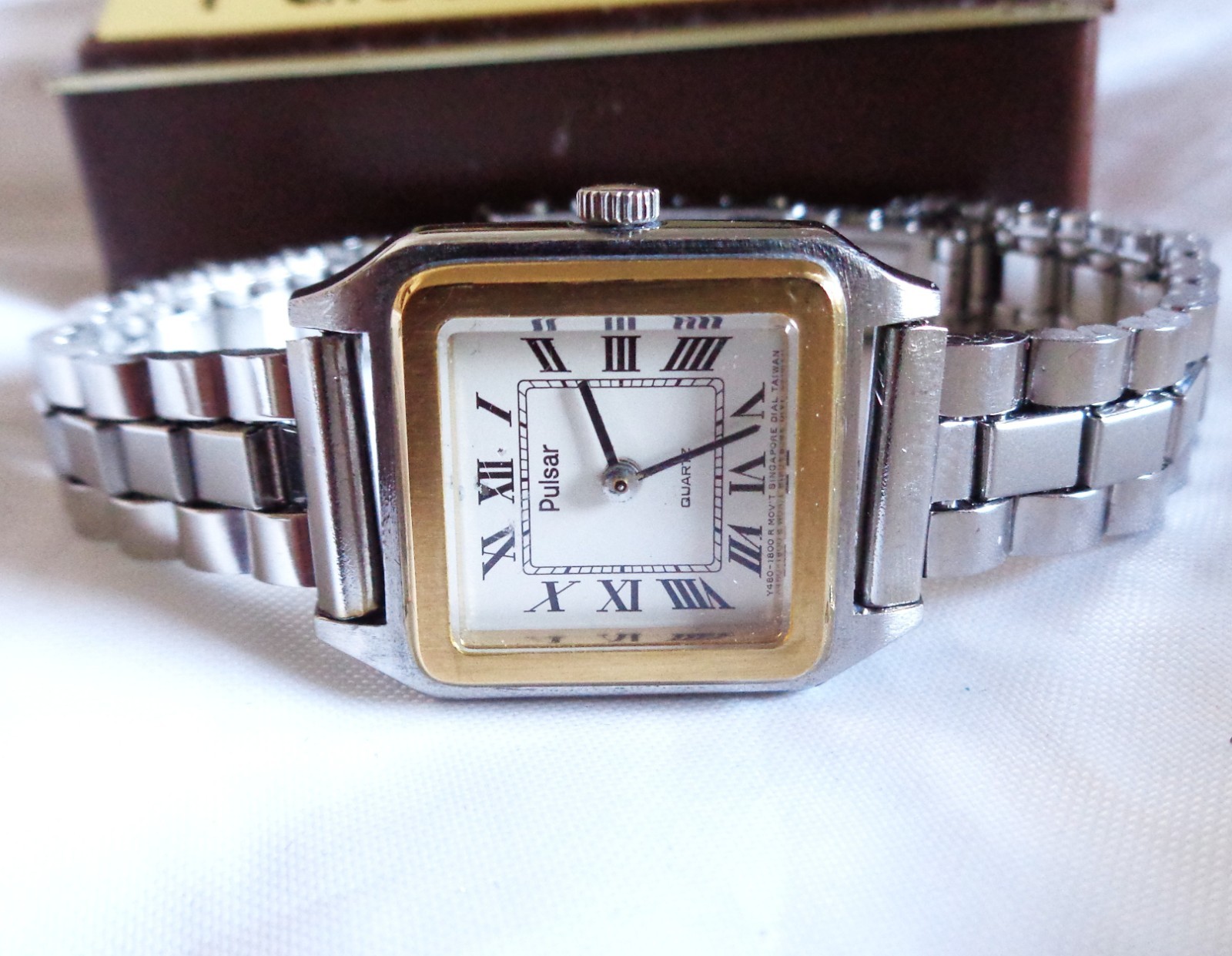 1991 Pulsar Santos QUARTZ Multicolour New Old Stock LADIES WRISTWATCH Y480-5930