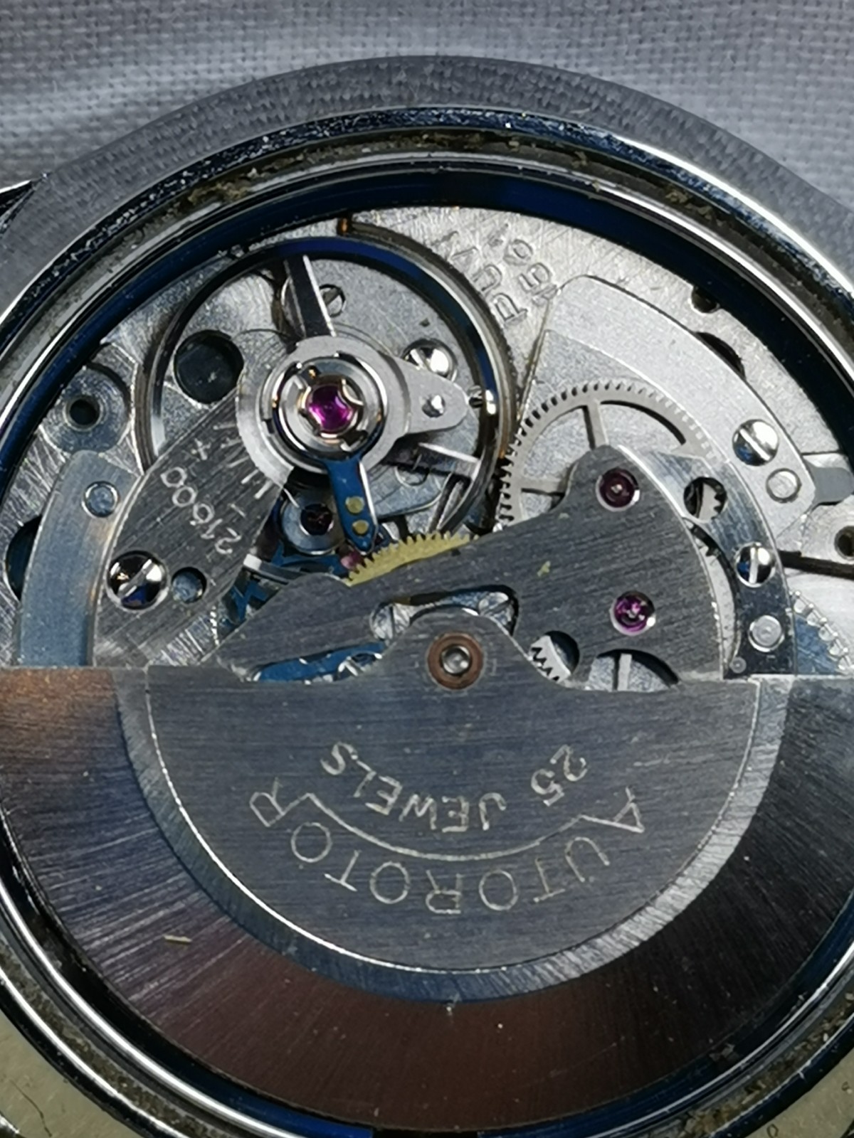 Ancre Date Automatic 25J Cal. PUW 1561 Germany Gents Wristwatch