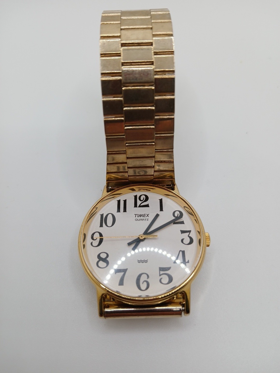 Vintage Watch Mens TIMEX quartz CR 2016 Cell working nice cosmetic condition