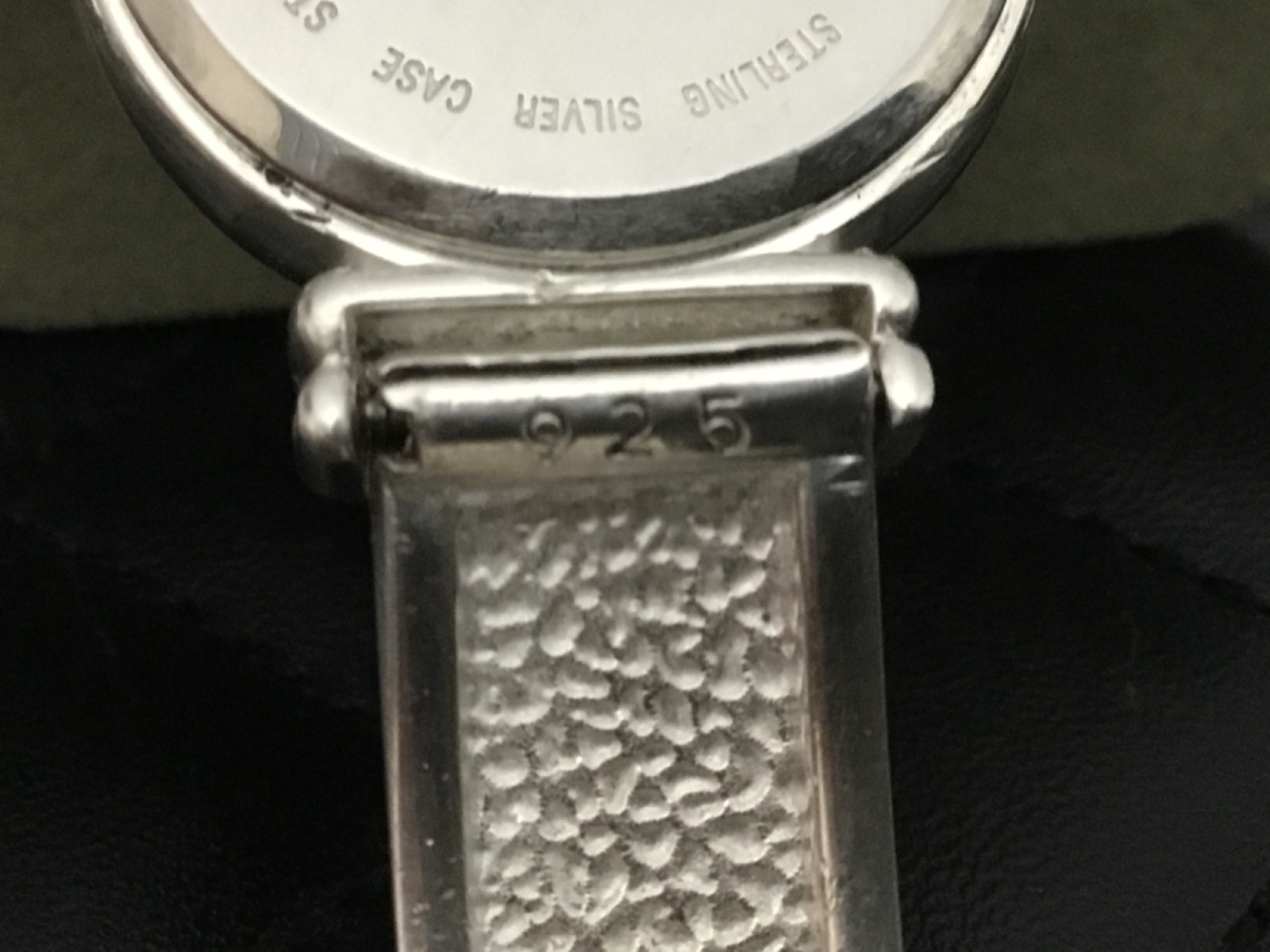 925 Sterling Silver Vintage Ecclissi model:3010 new battary works 55.8grams