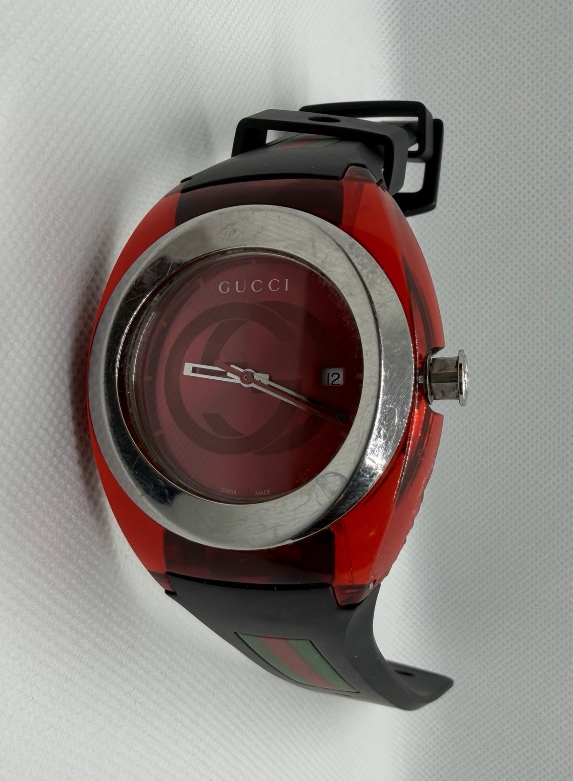 Gucci Sync Red Green Black Wrist Watch 137.1 Men’s Women’s Unisex Silicone USA