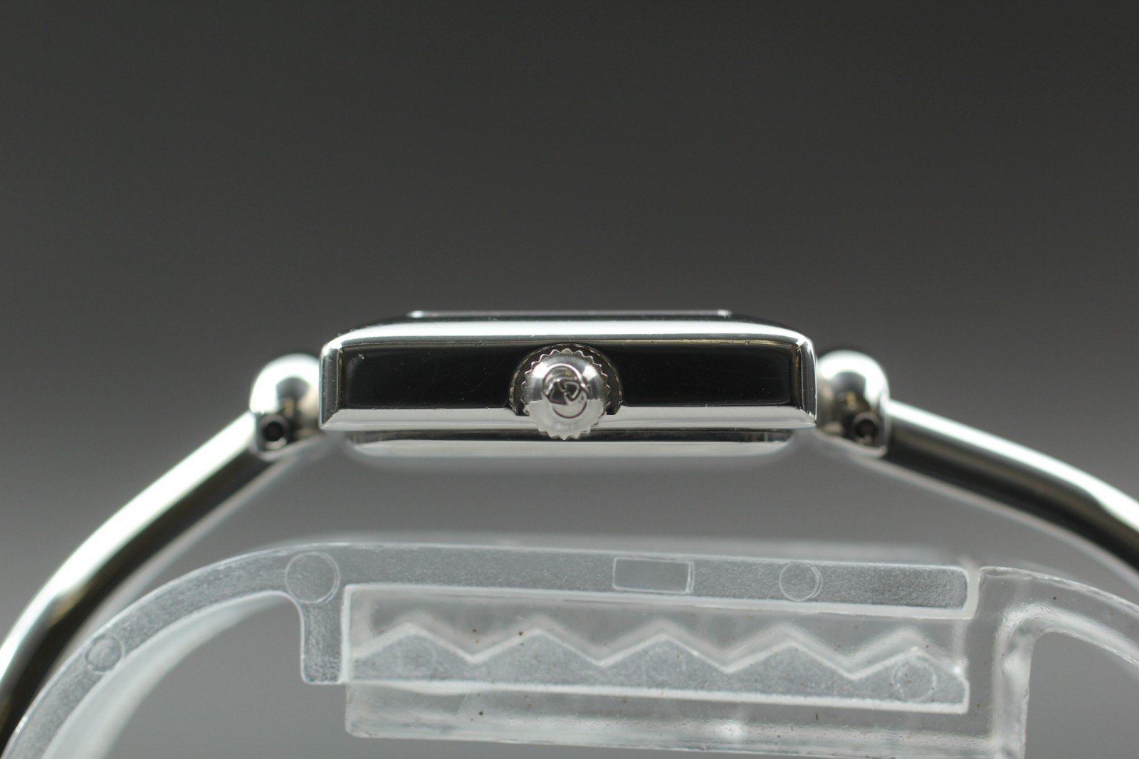 Vintage 【N MINT ｗ/Case】 Gucci 1900L Black Dial Quartz Women’s Watch from JAPAN