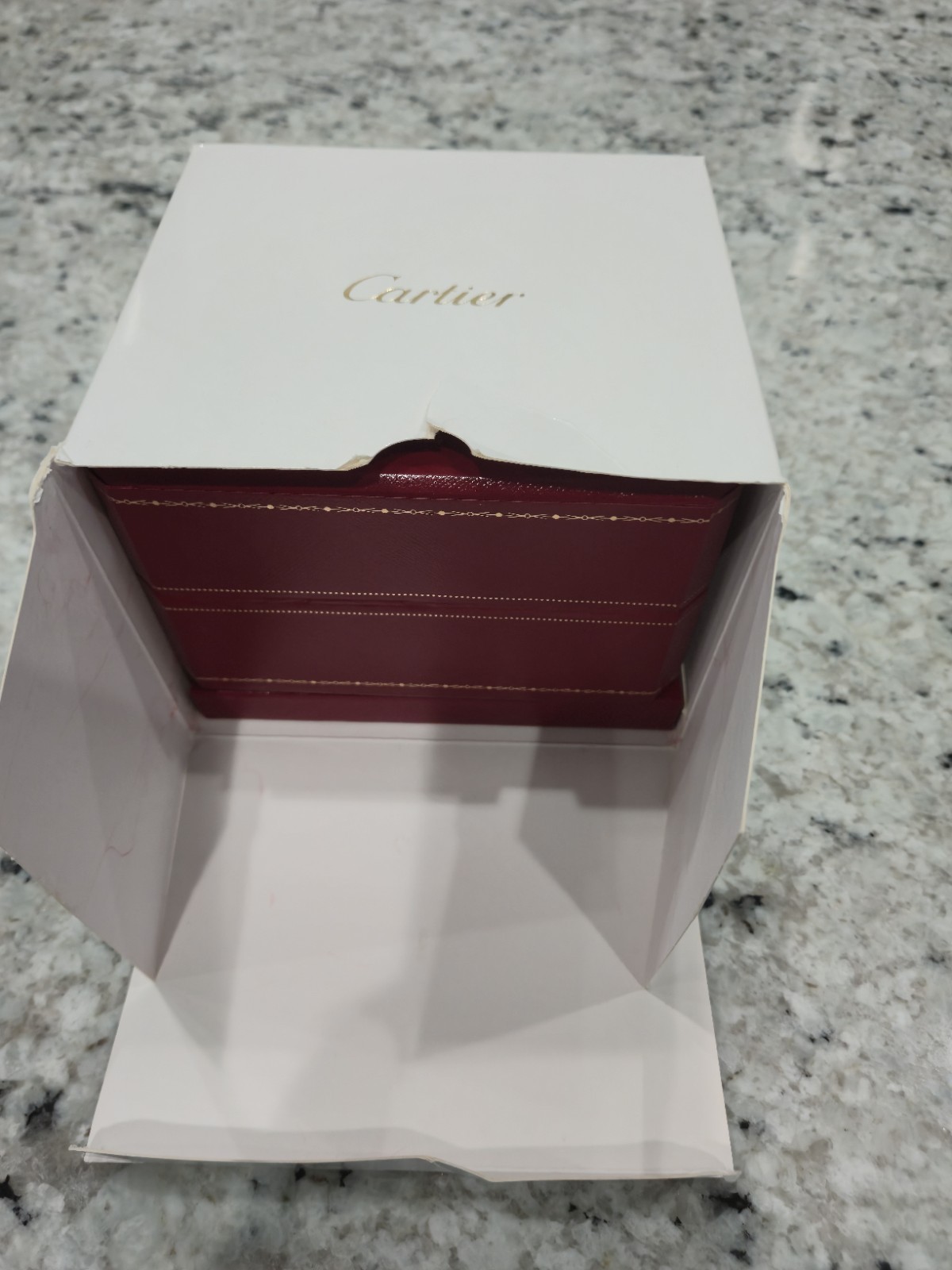 Authentic Cartier Tank Française Large Model W51002Q3 -Full Set, Box & Papers 09