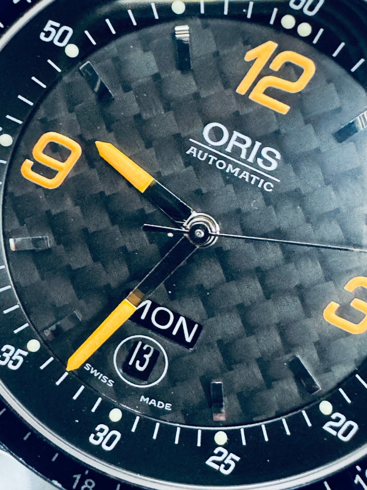 ORIS Williams F1 27-49360 Automatic | Carbon Dial | Sport | Swiss | Men’s Watch