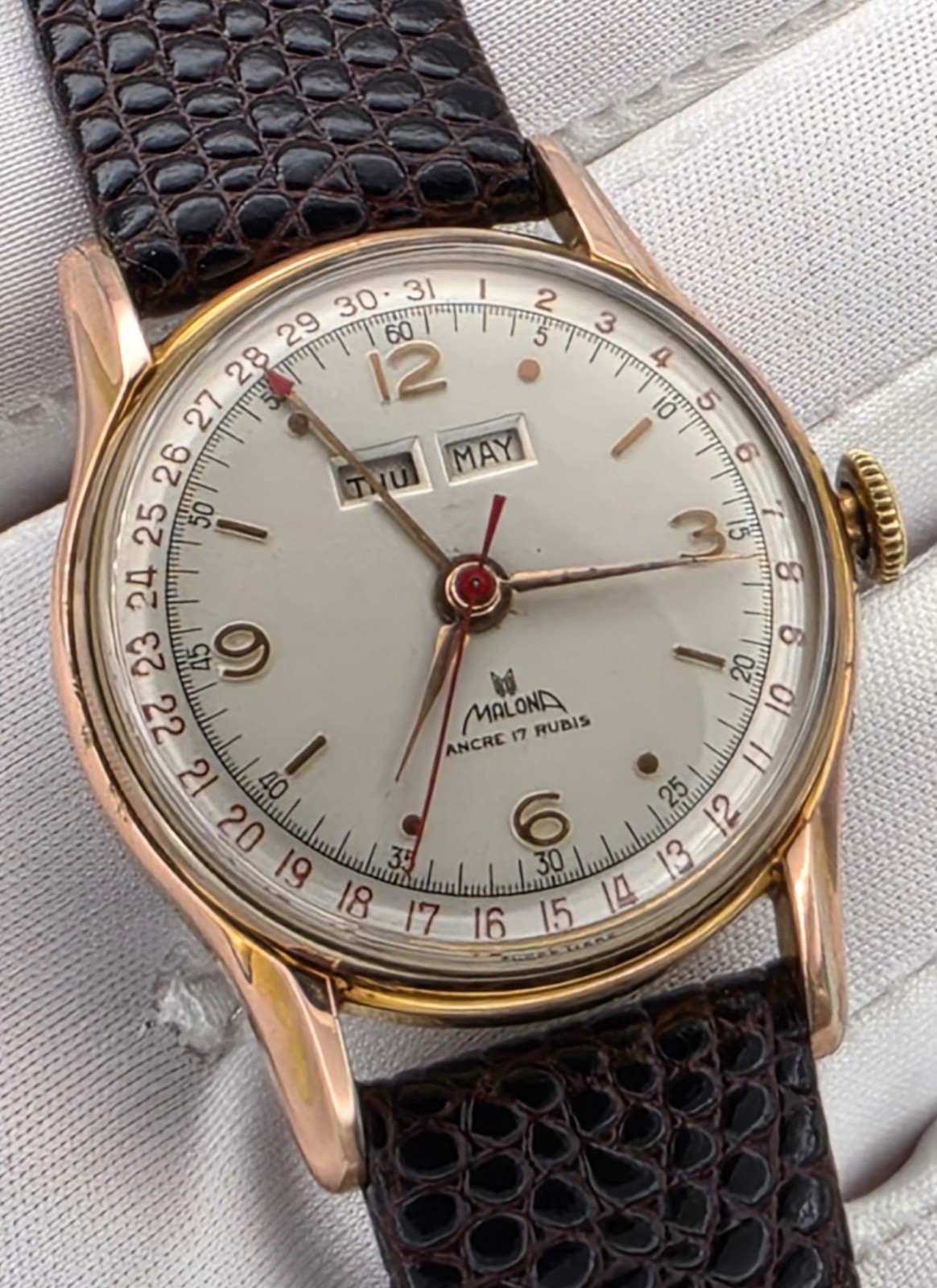 Vintage Swiss Triple Calendar Manual Wind Watch Malona 17J 40’s excellent